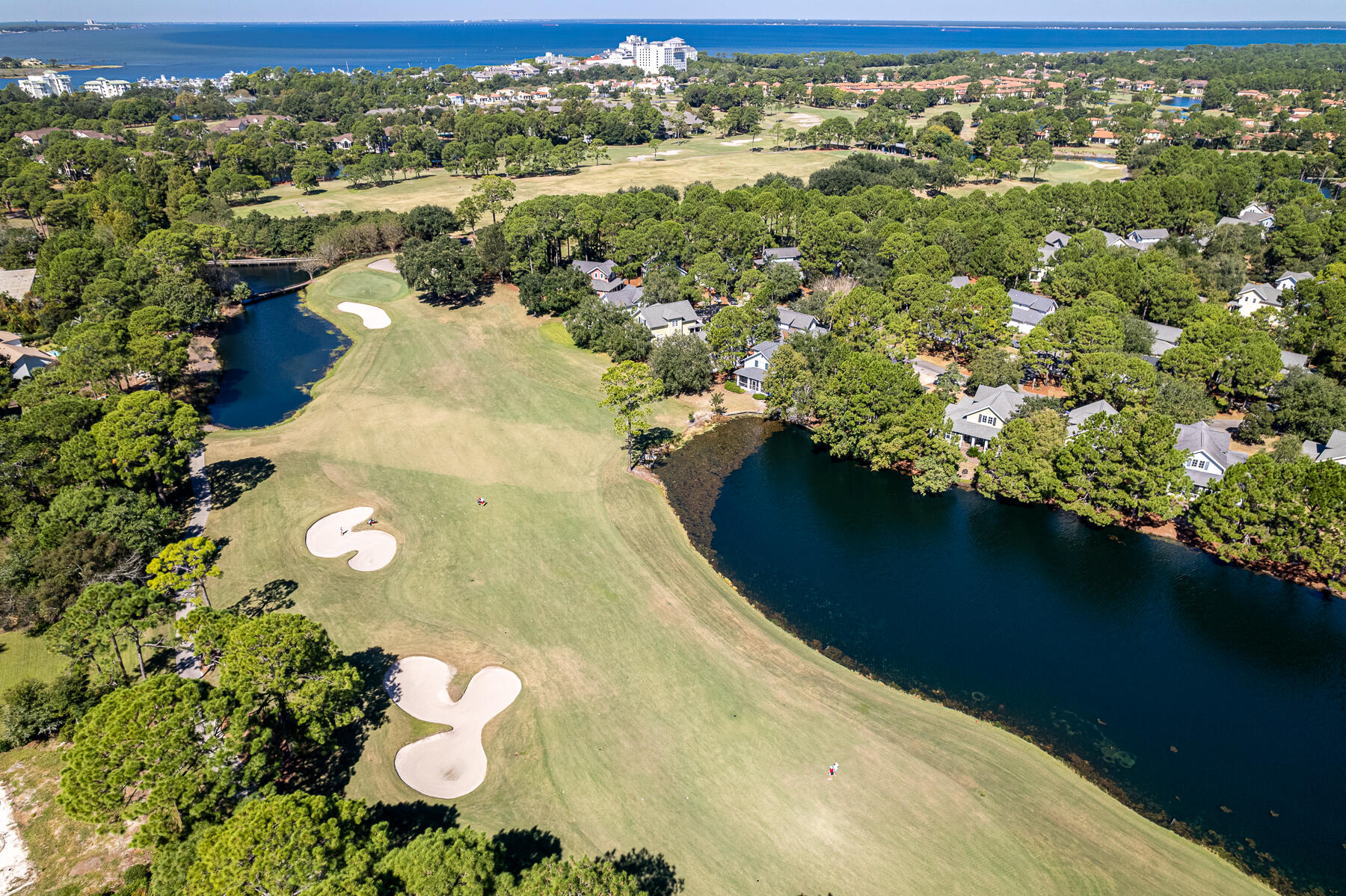 LAUREL GROVE - Residential