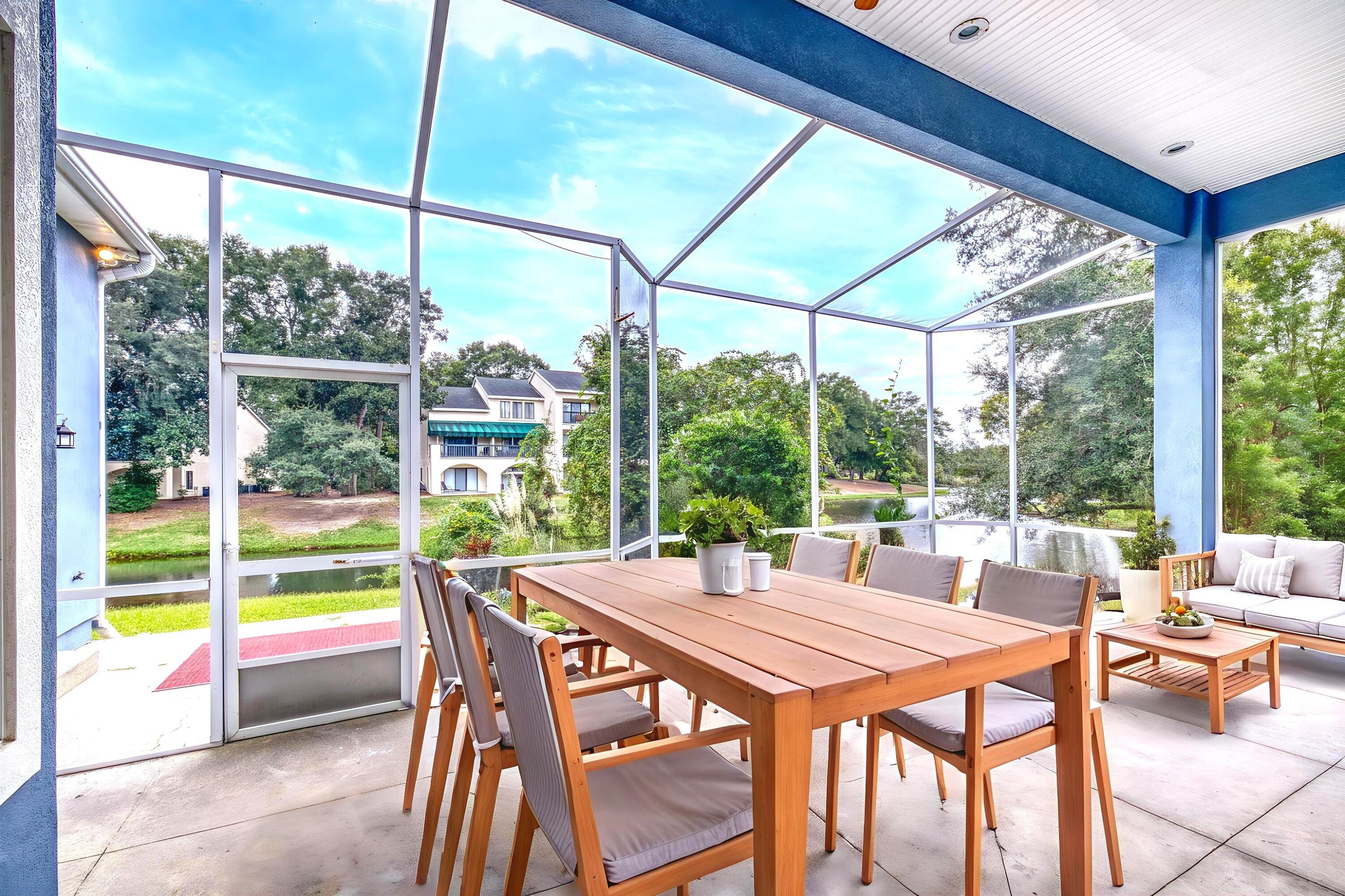 HIDDEN LAKES - Residential