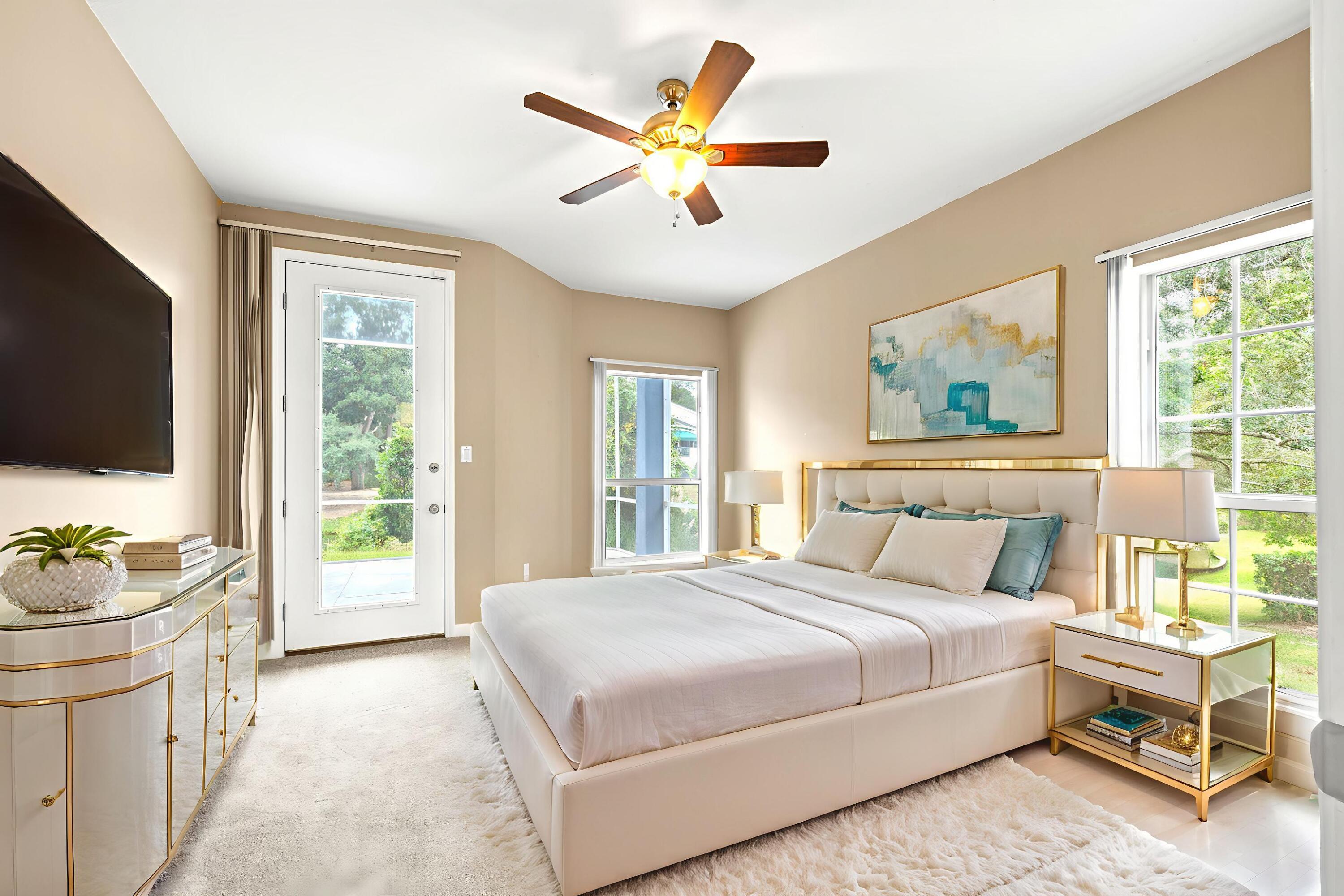 HIDDEN LAKES - Residential