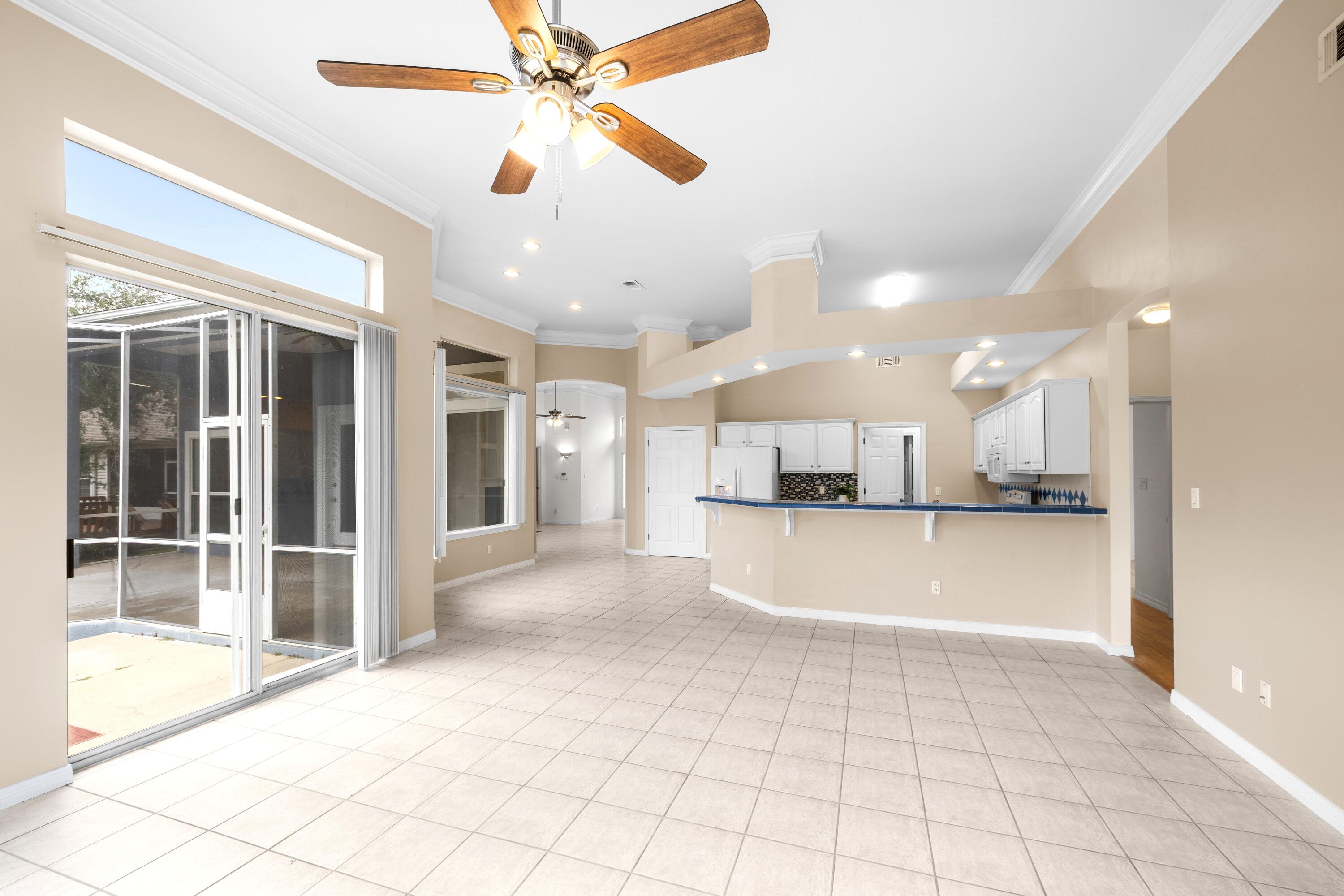 HIDDEN LAKES - Residential