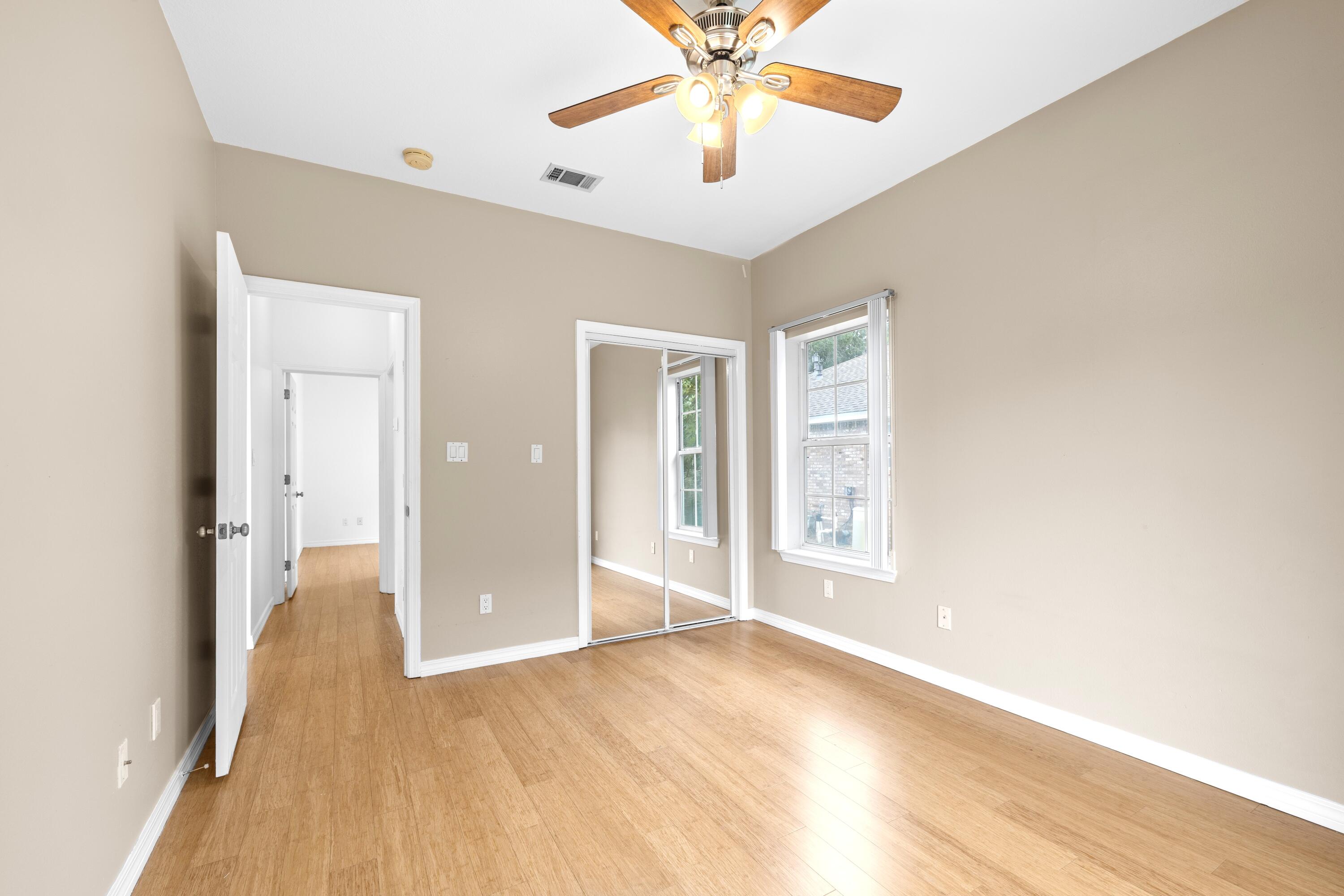 HIDDEN LAKES - Residential