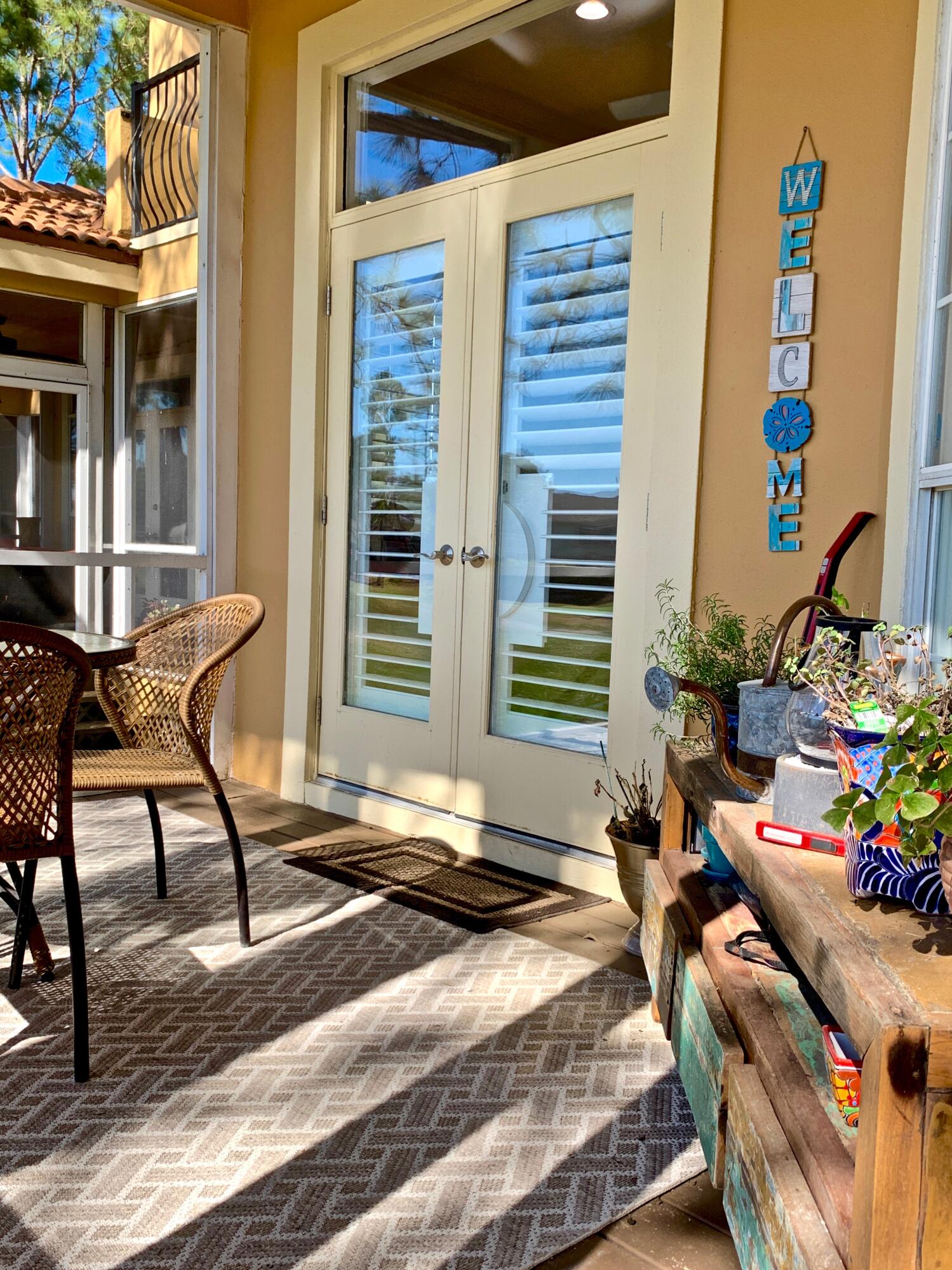 VANTAGE POINTE - Residential
