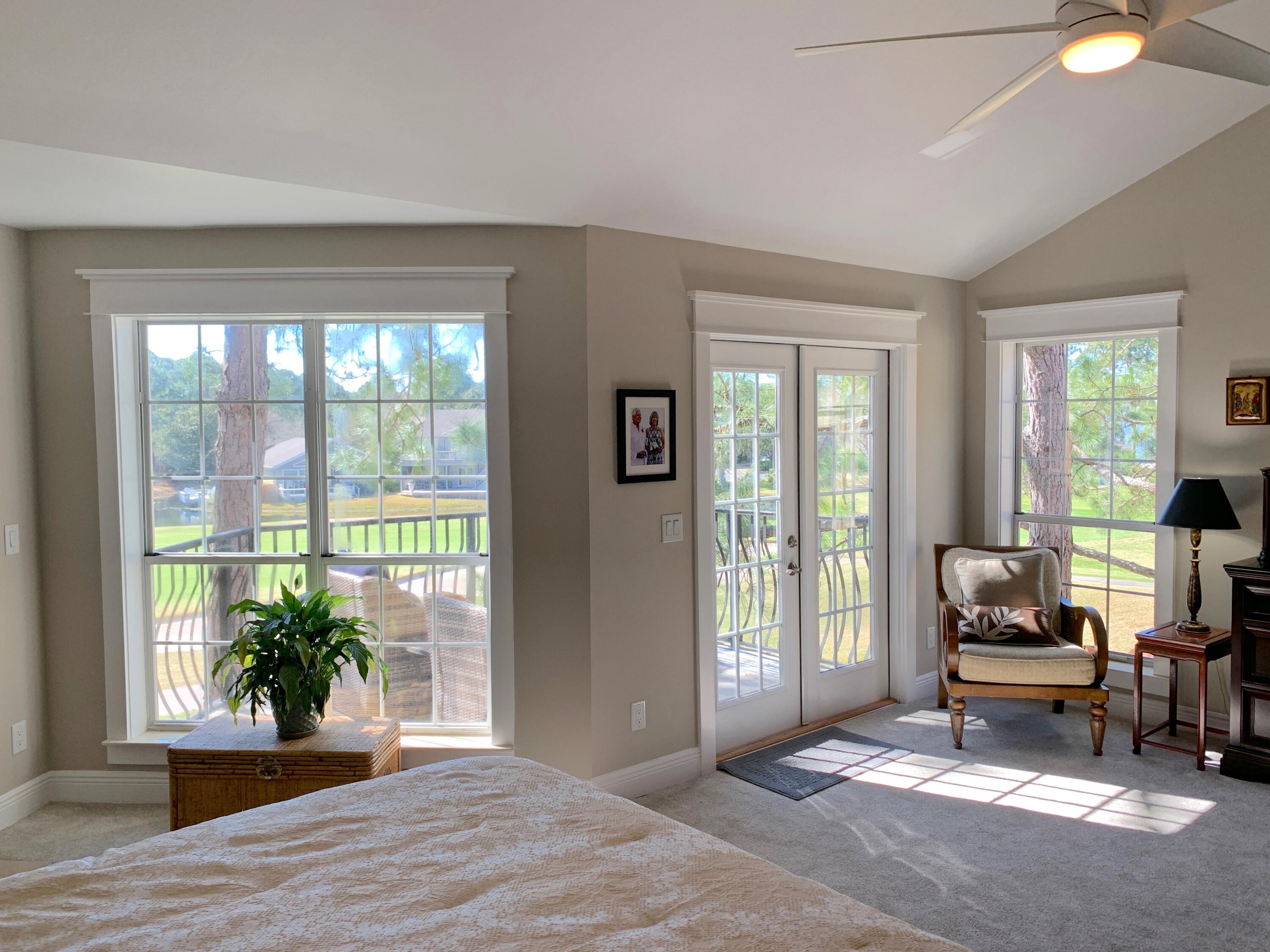 VANTAGE POINTE - Residential