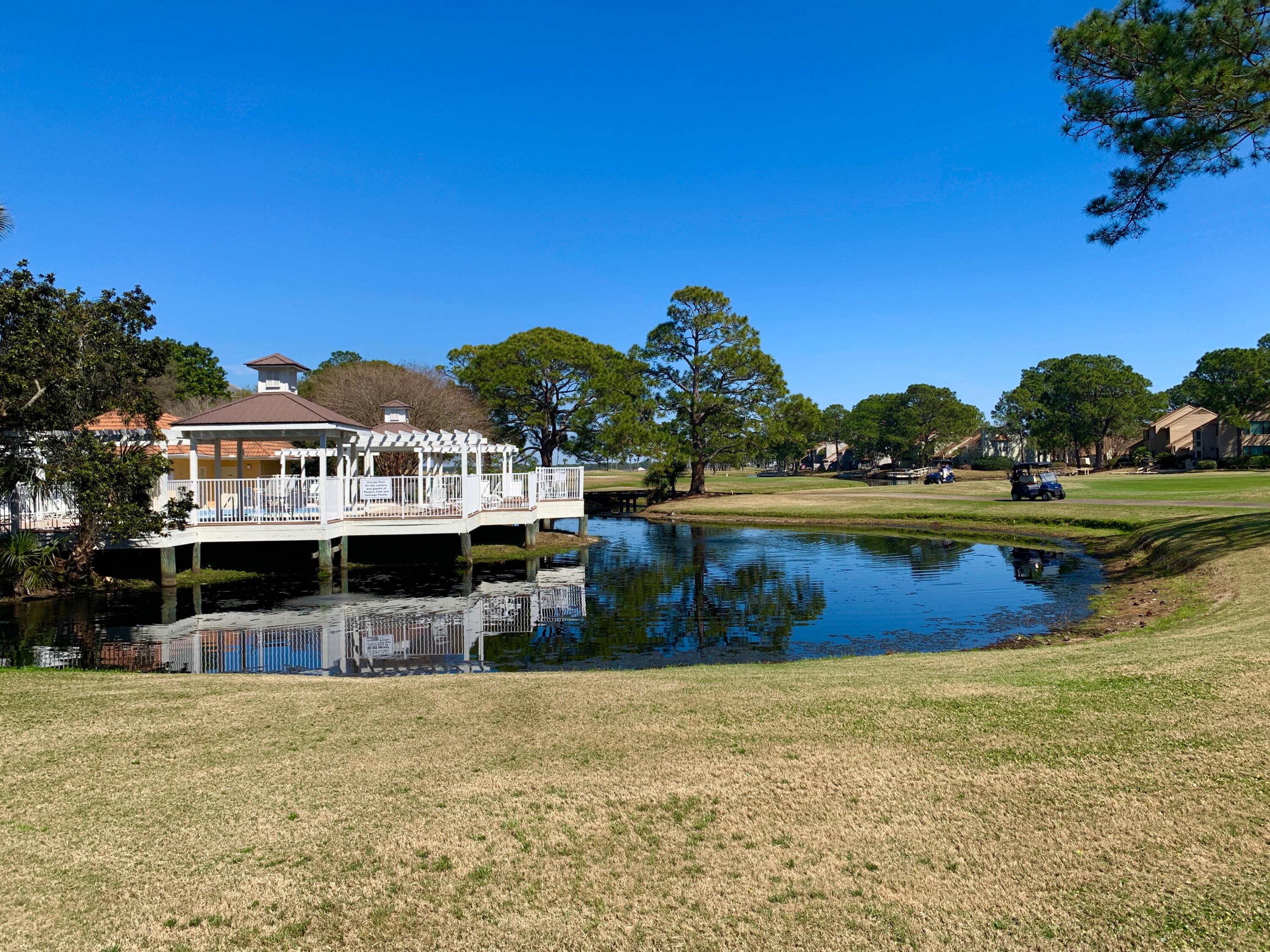 VANTAGE POINTE - Residential