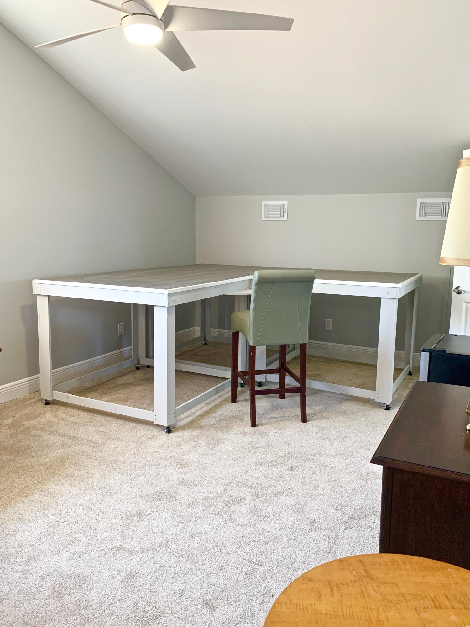 VANTAGE POINTE - Residential