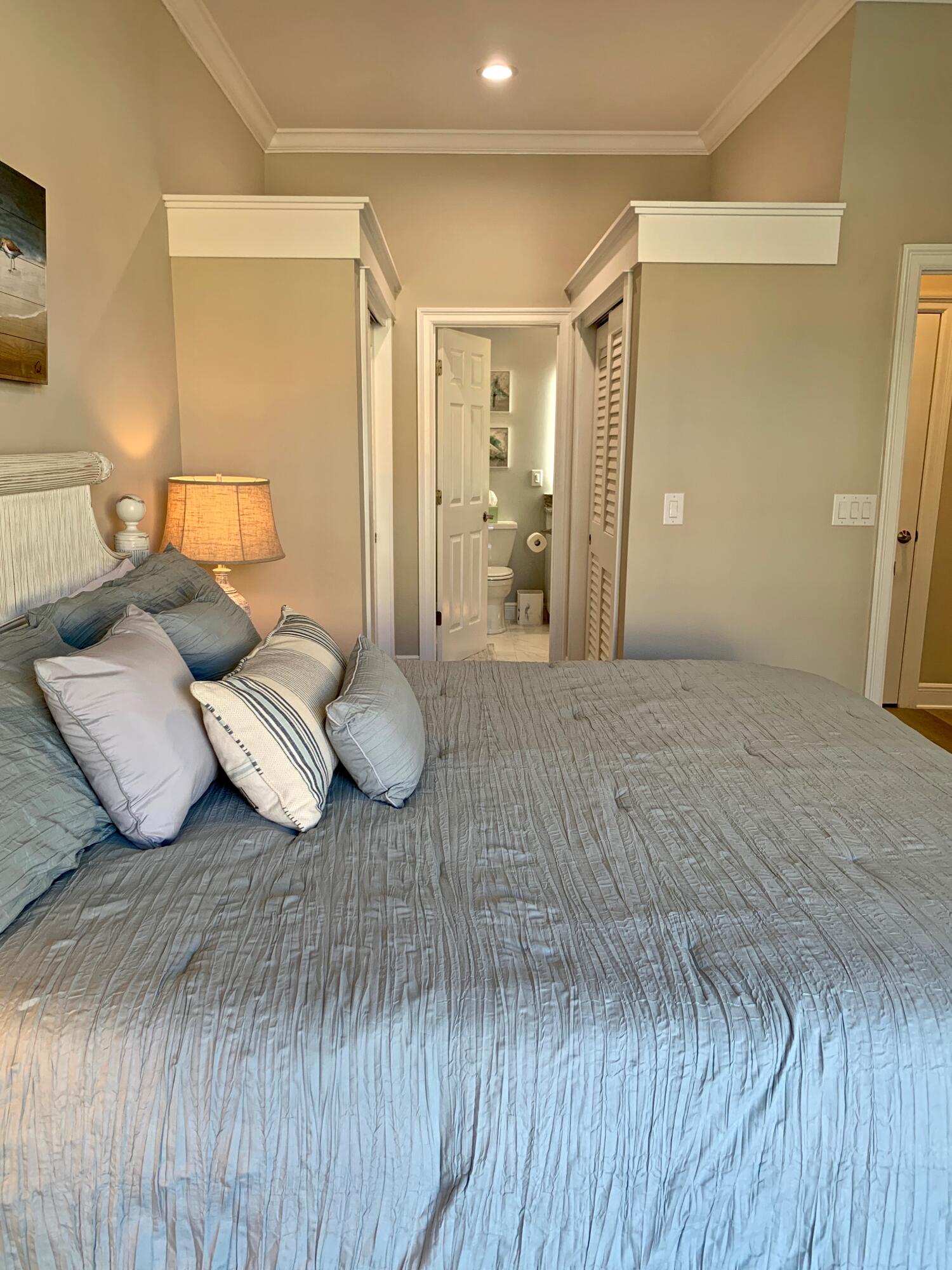 VANTAGE POINTE - Residential