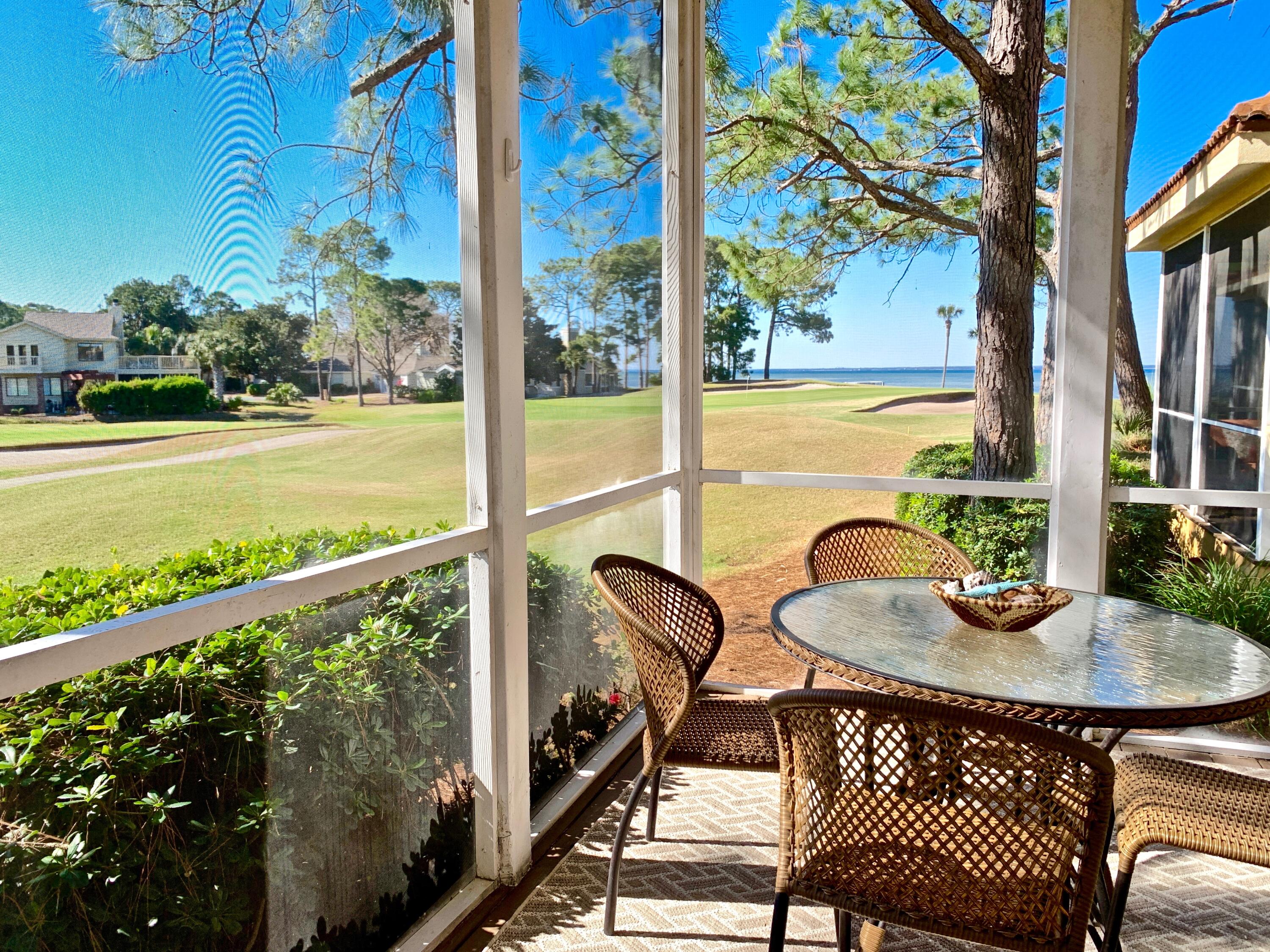 VANTAGE POINTE - Residential