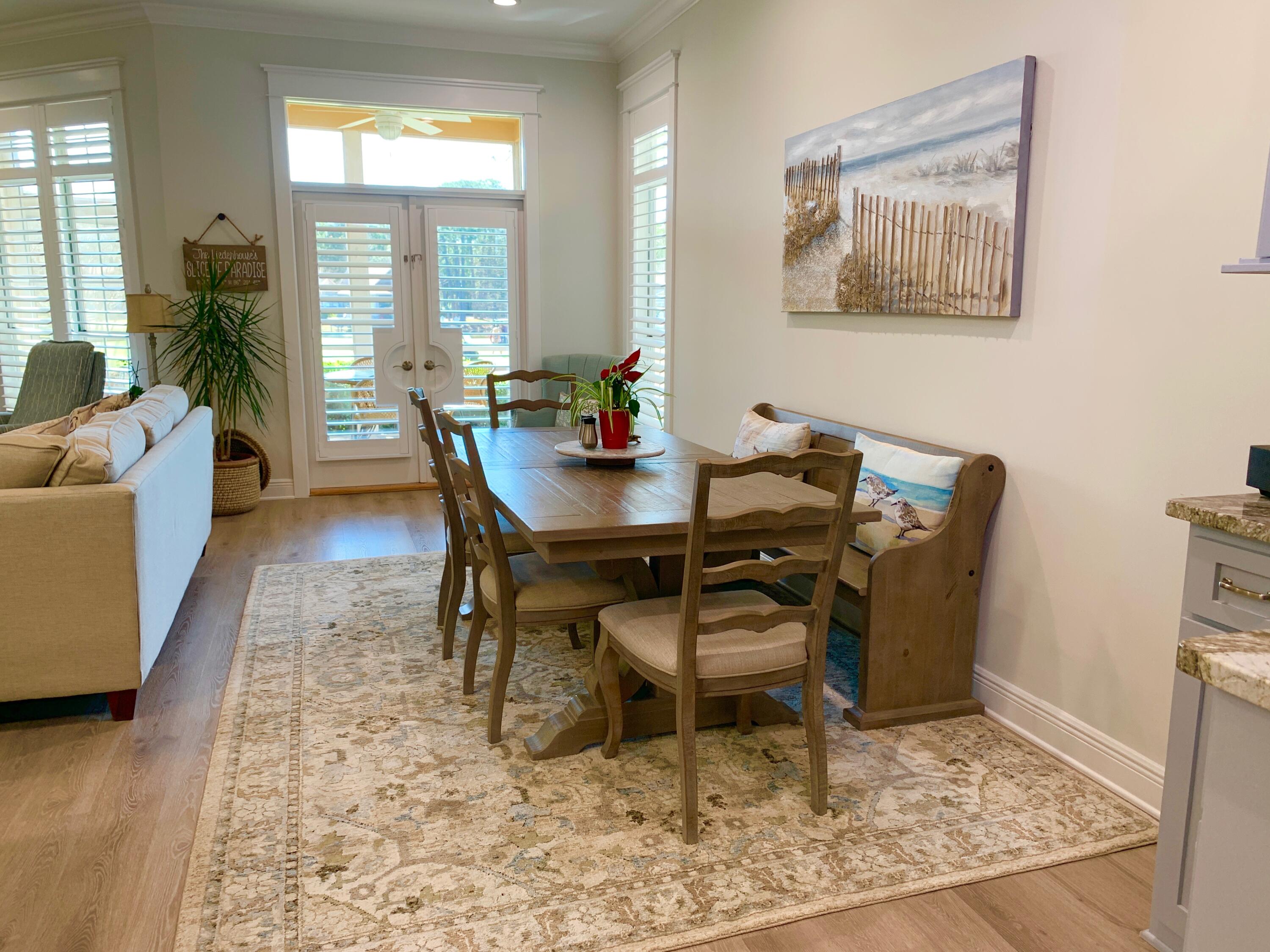 VANTAGE POINTE - Residential