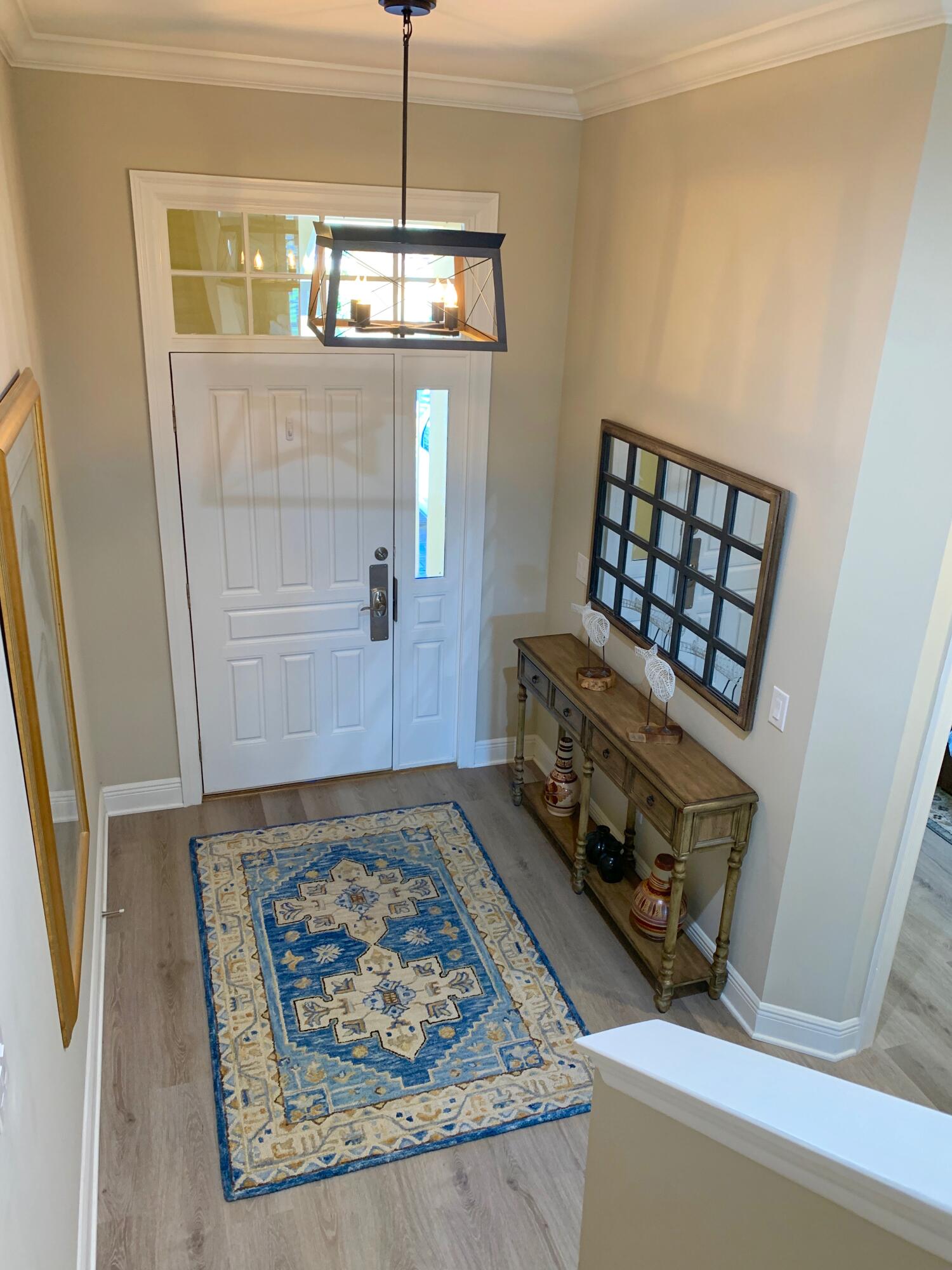 VANTAGE POINTE - Residential