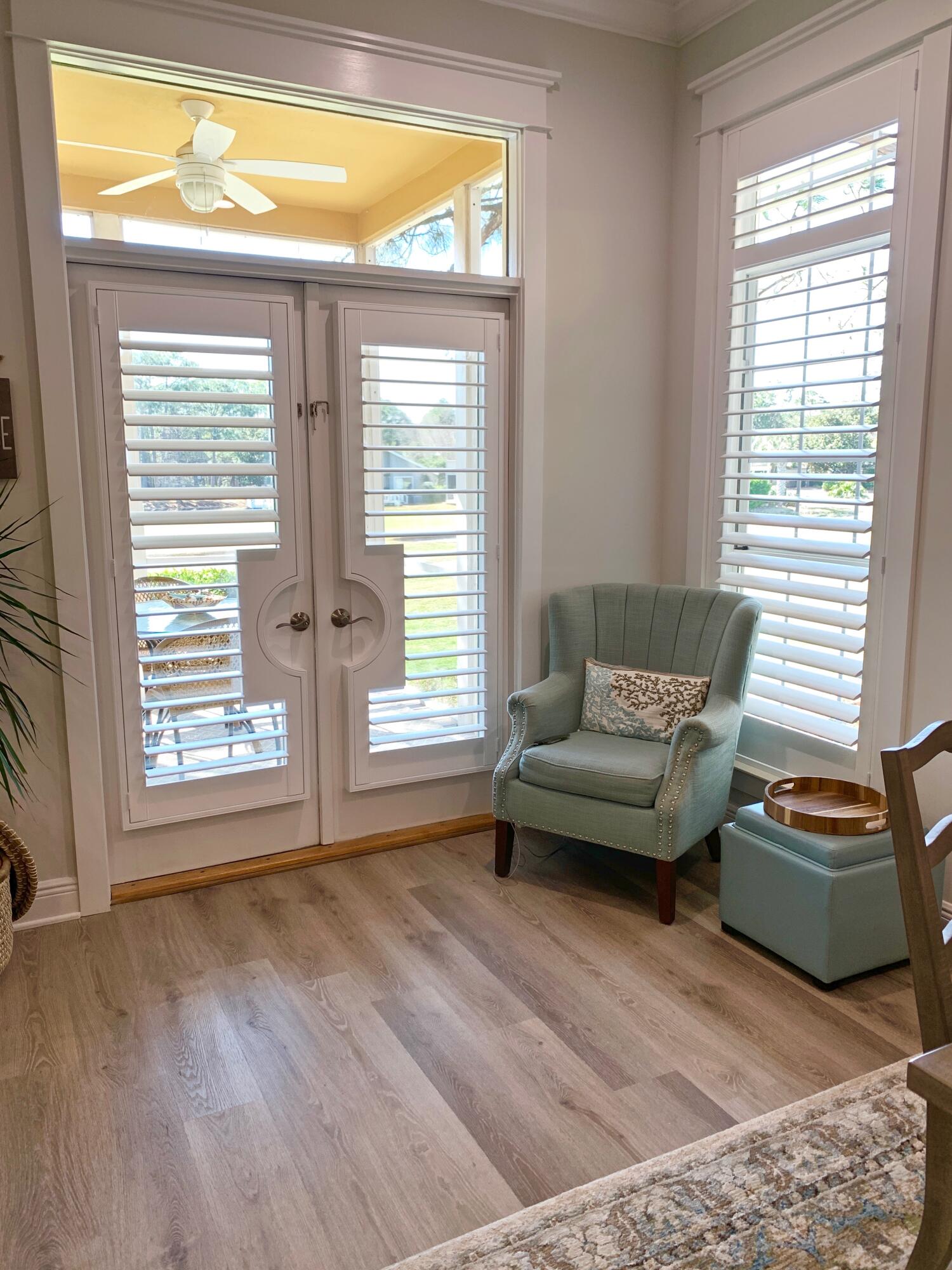 VANTAGE POINTE - Residential