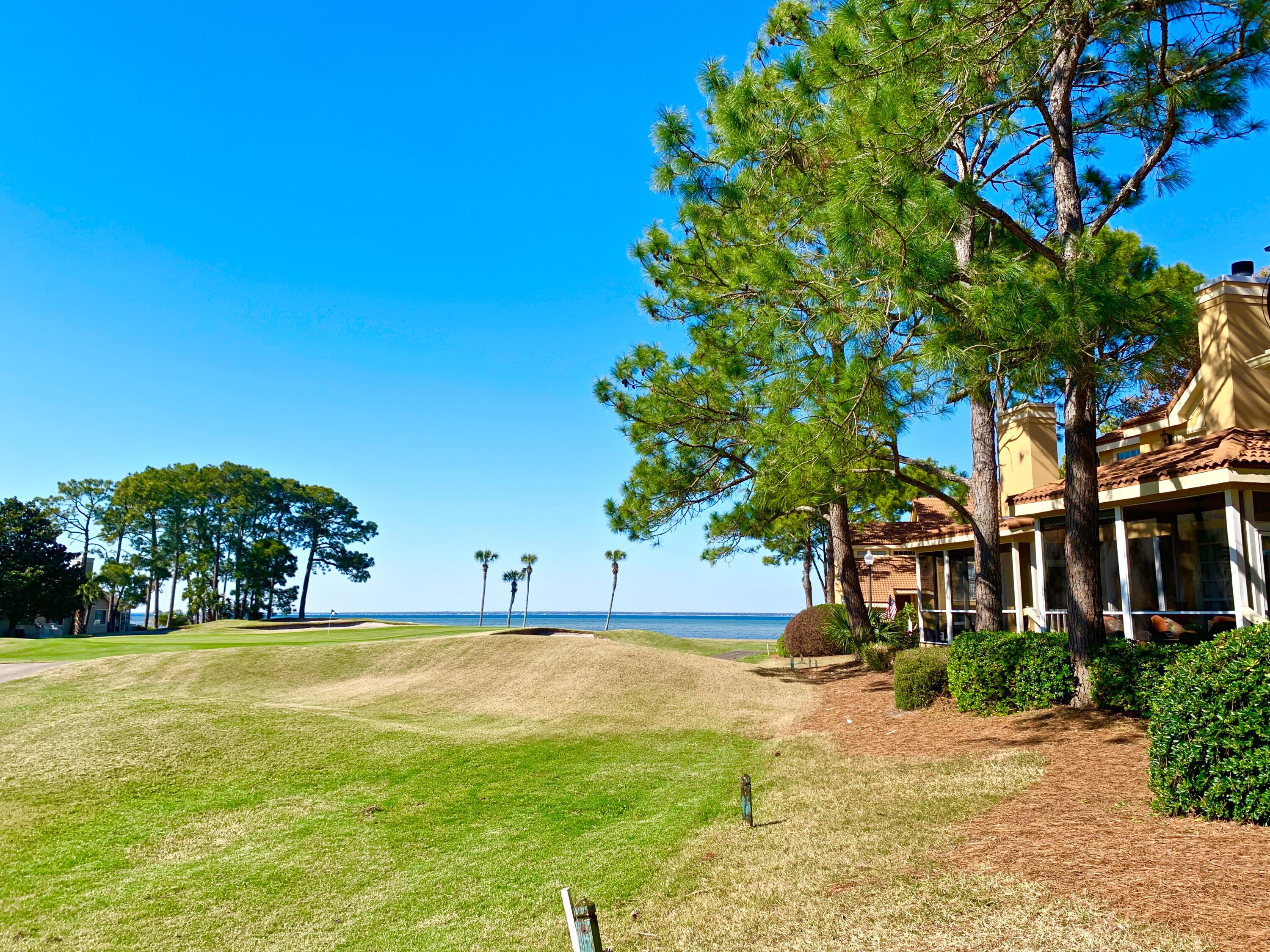 VANTAGE POINTE - Residential