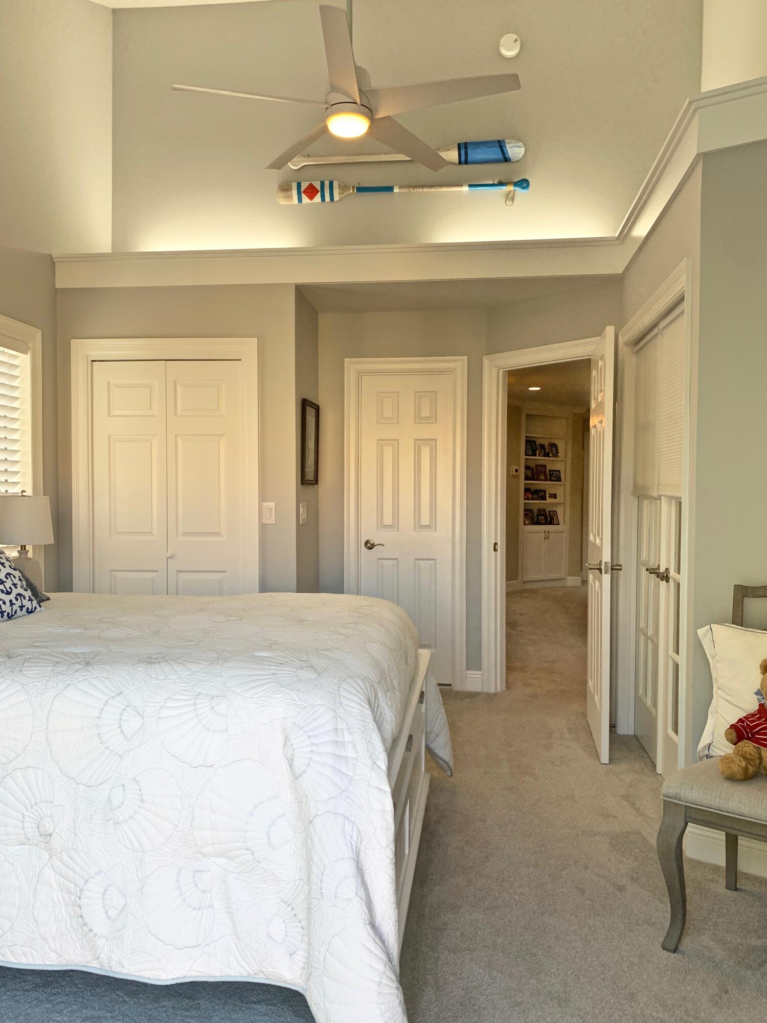 VANTAGE POINTE - Residential