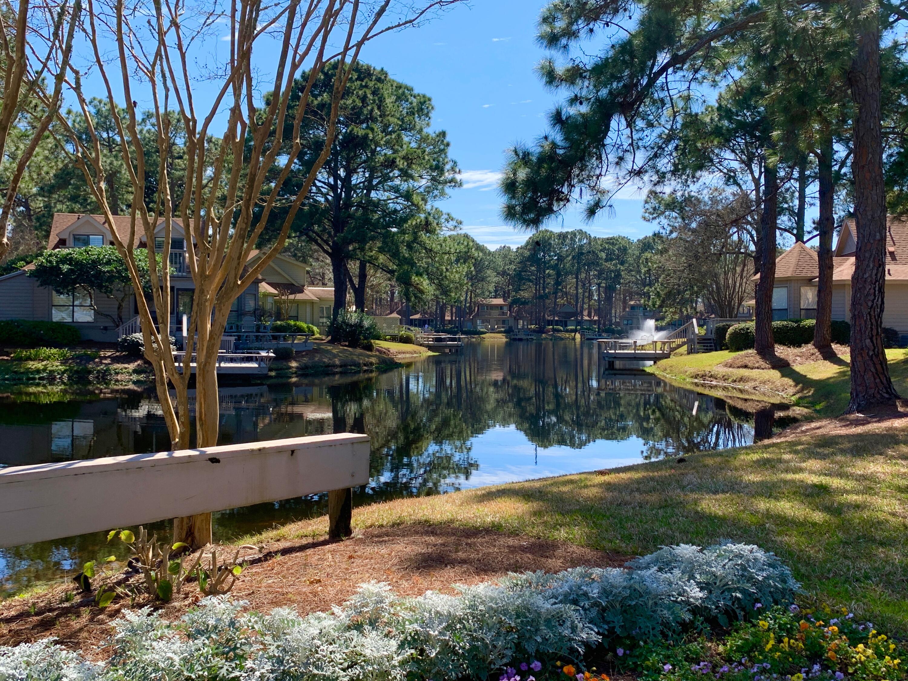 VANTAGE POINTE - Residential