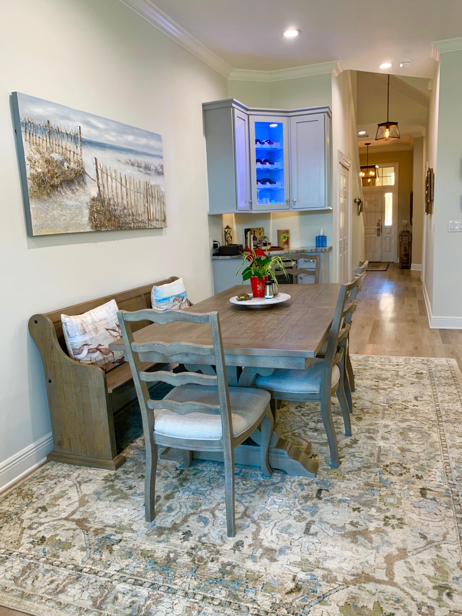 VANTAGE POINTE - Residential