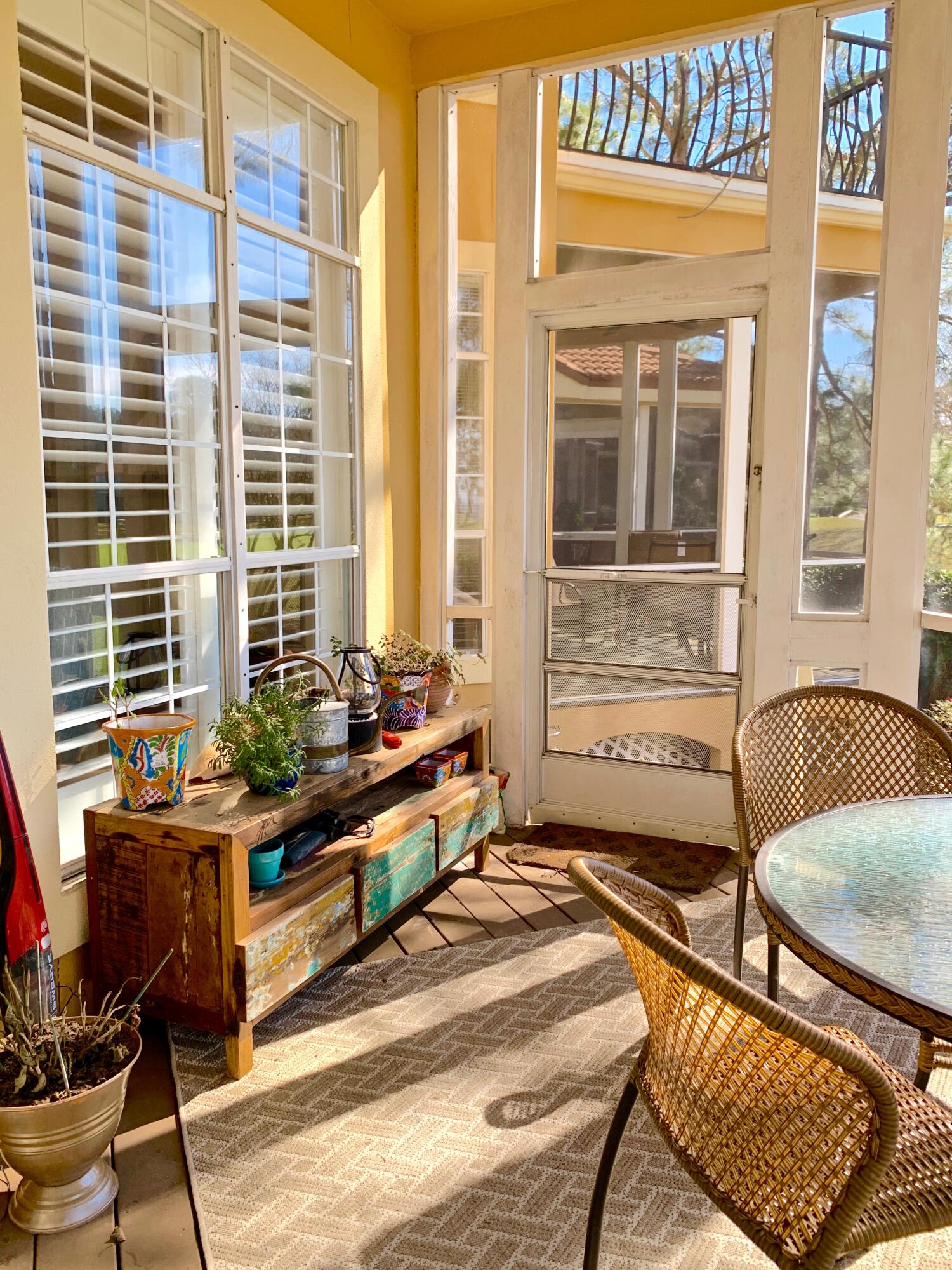VANTAGE POINTE - Residential