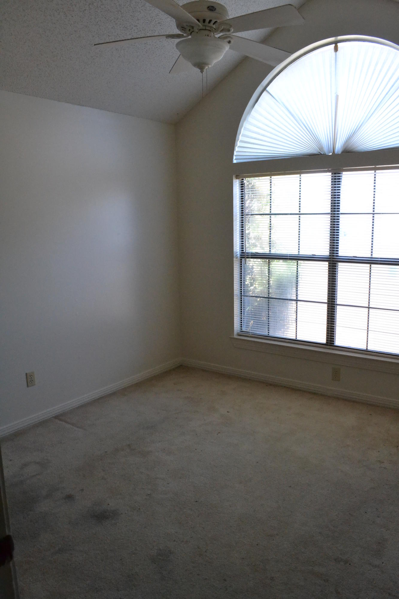 COLINA DEL ORO LOT 13 - Residential