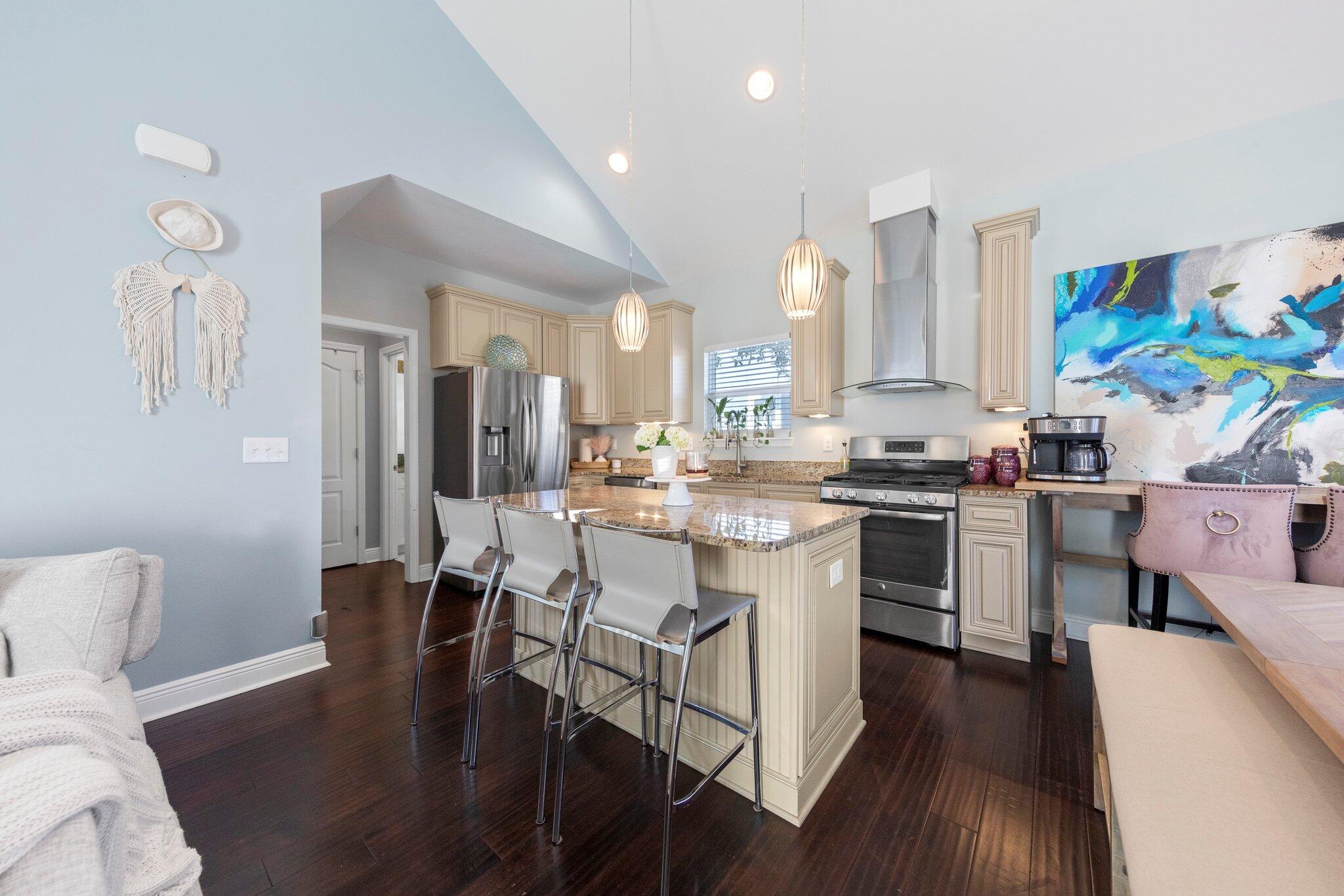 Bayshore Pines - Residential