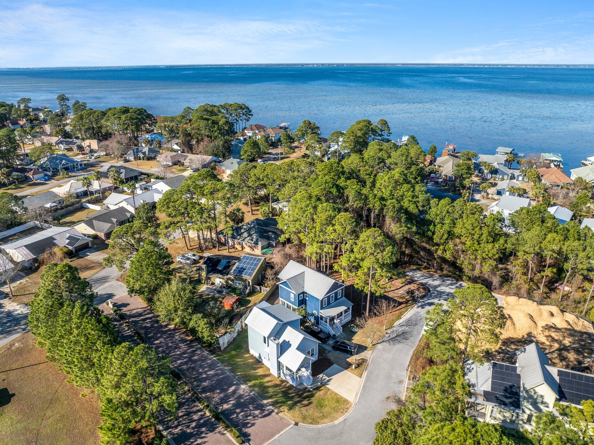 Bayshore Pines - Residential