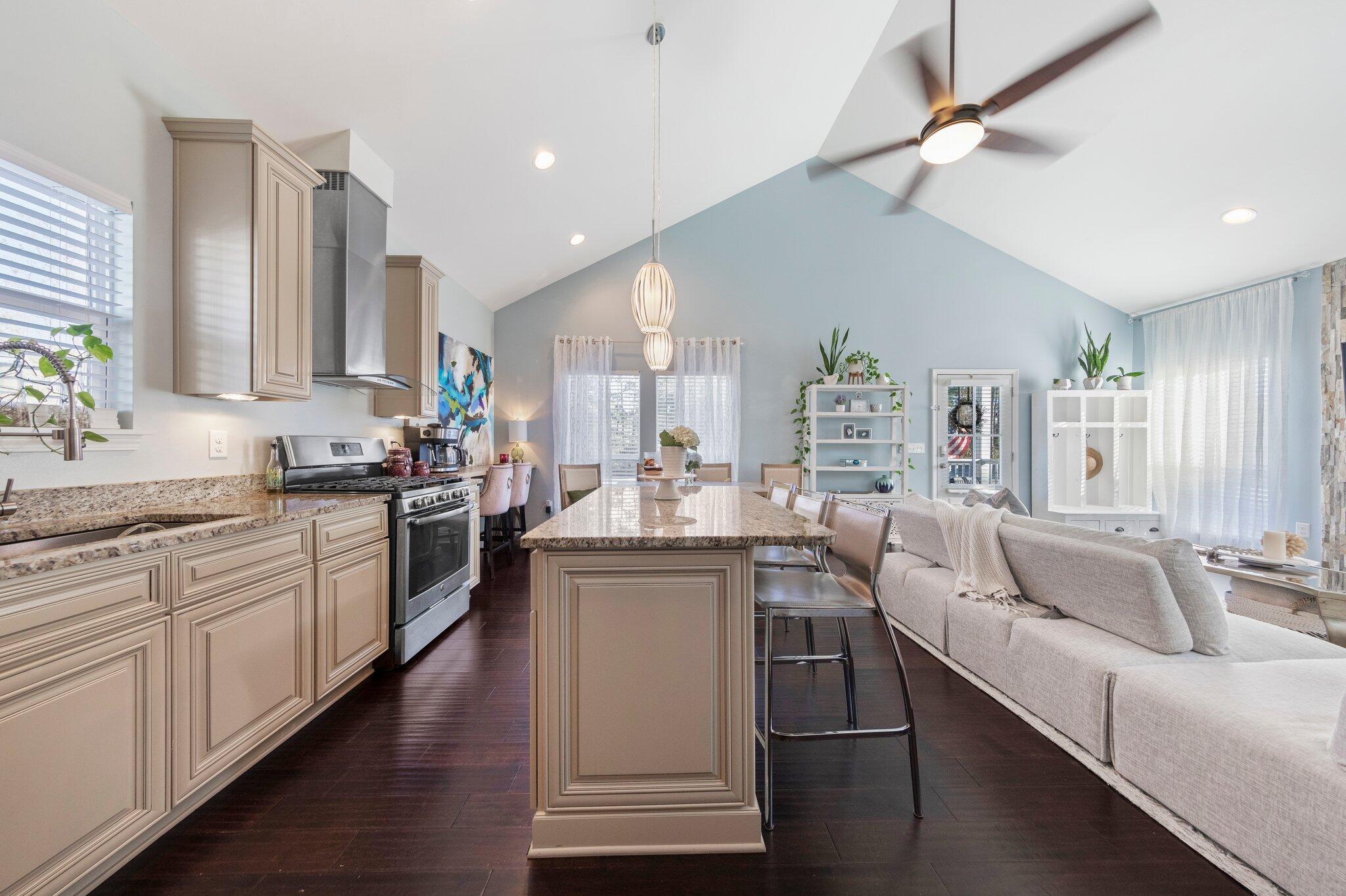 Bayshore Pines - Residential