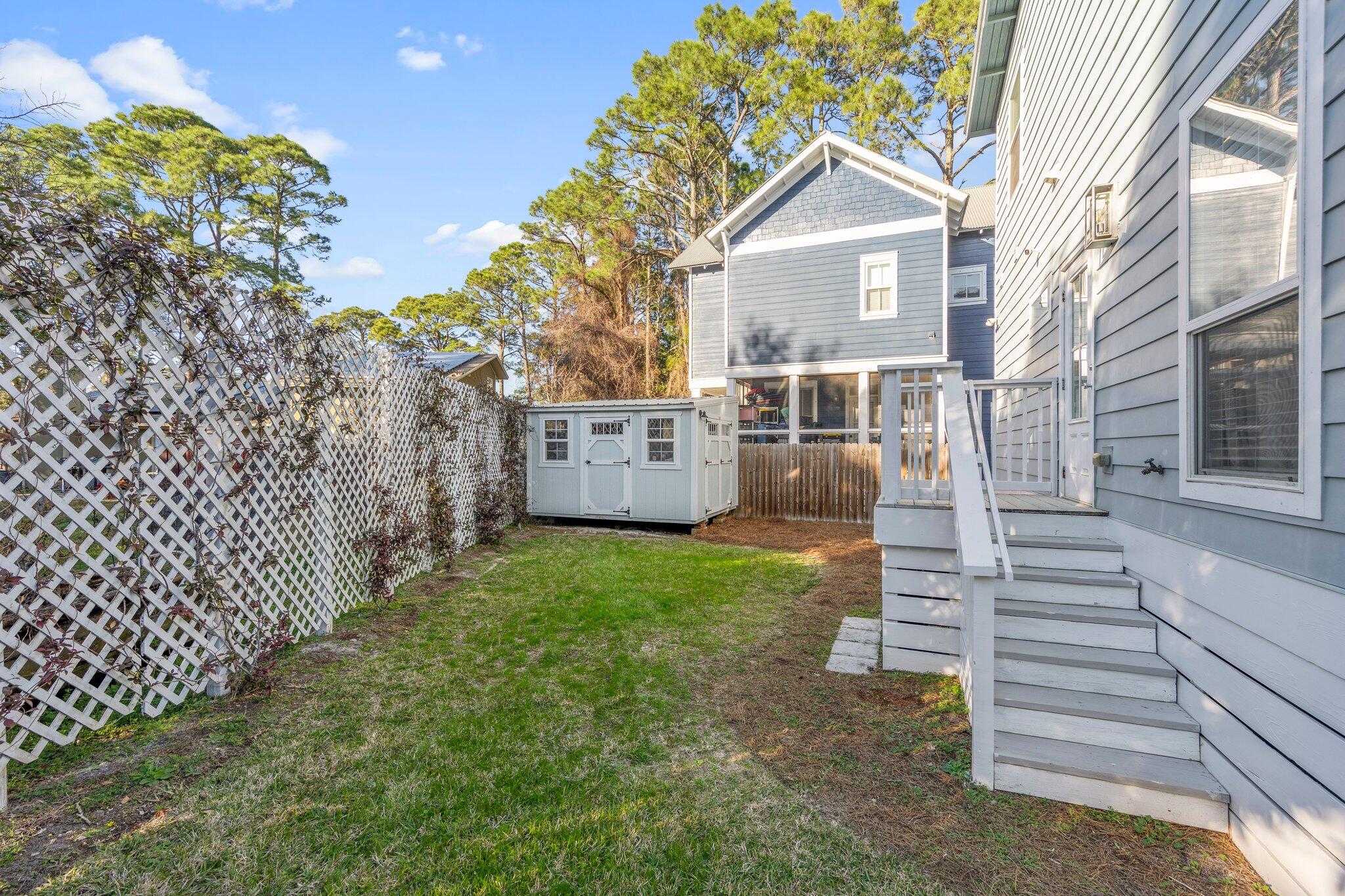 Bayshore Pines - Residential