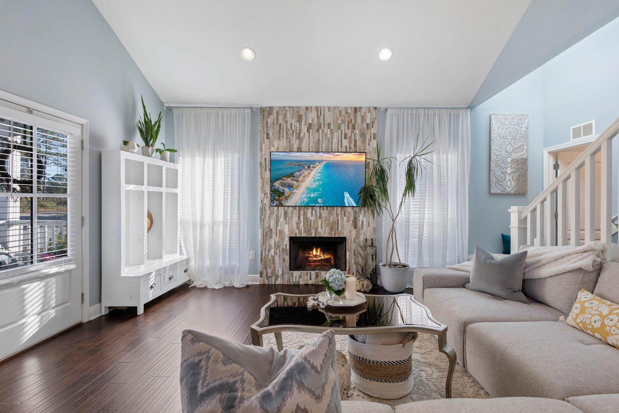 Bayshore Pines - Residential