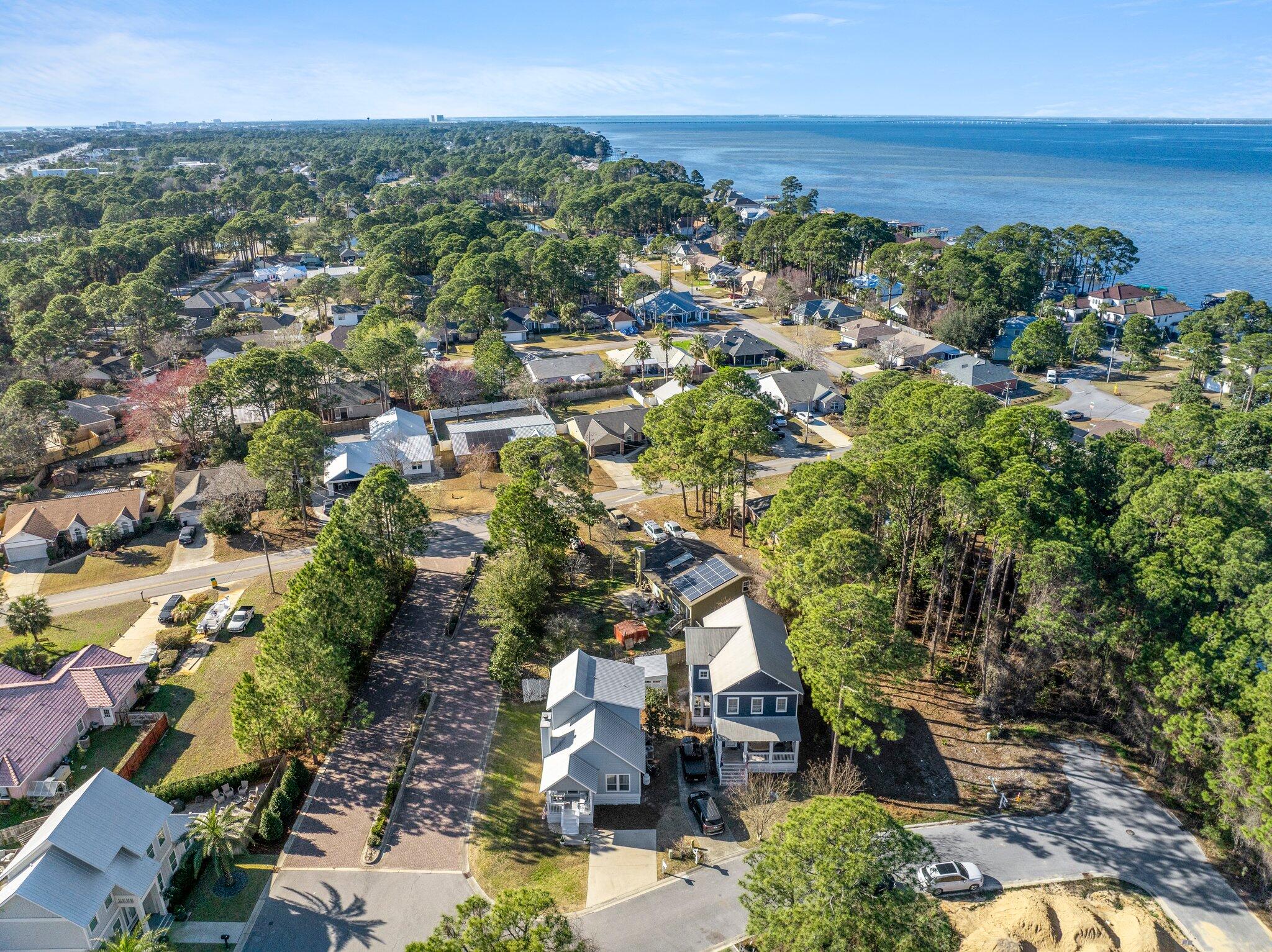 Bayshore Pines - Residential