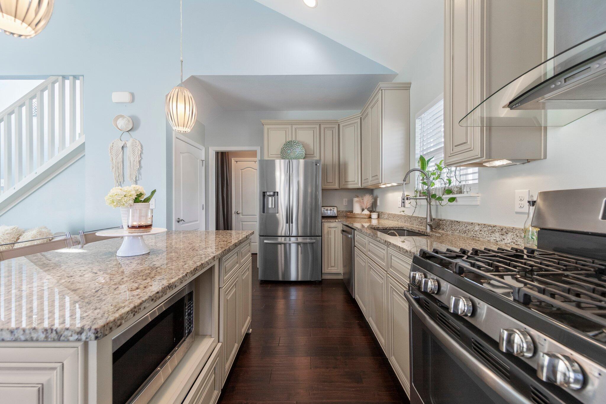 Bayshore Pines - Residential