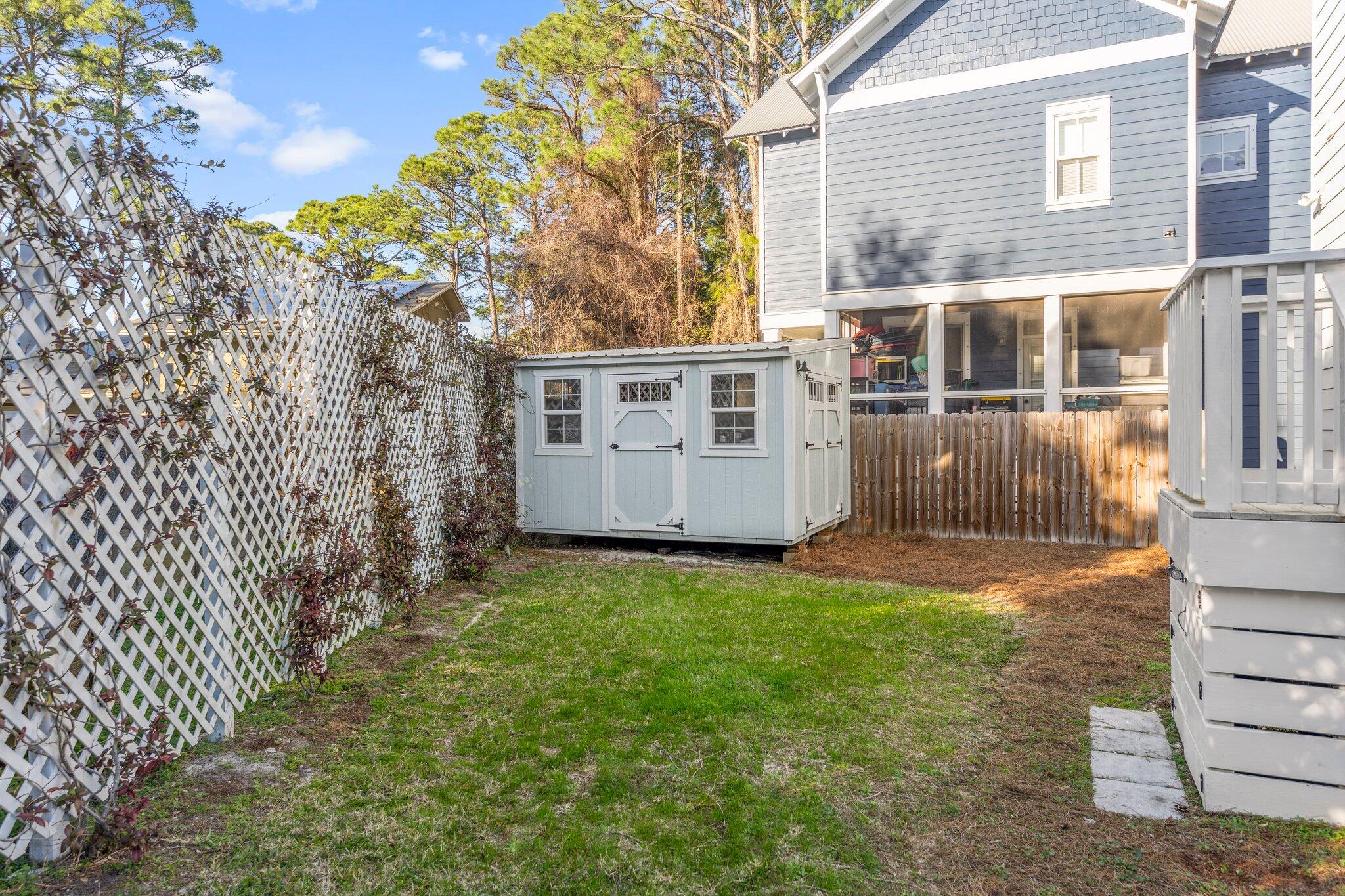 Bayshore Pines - Residential