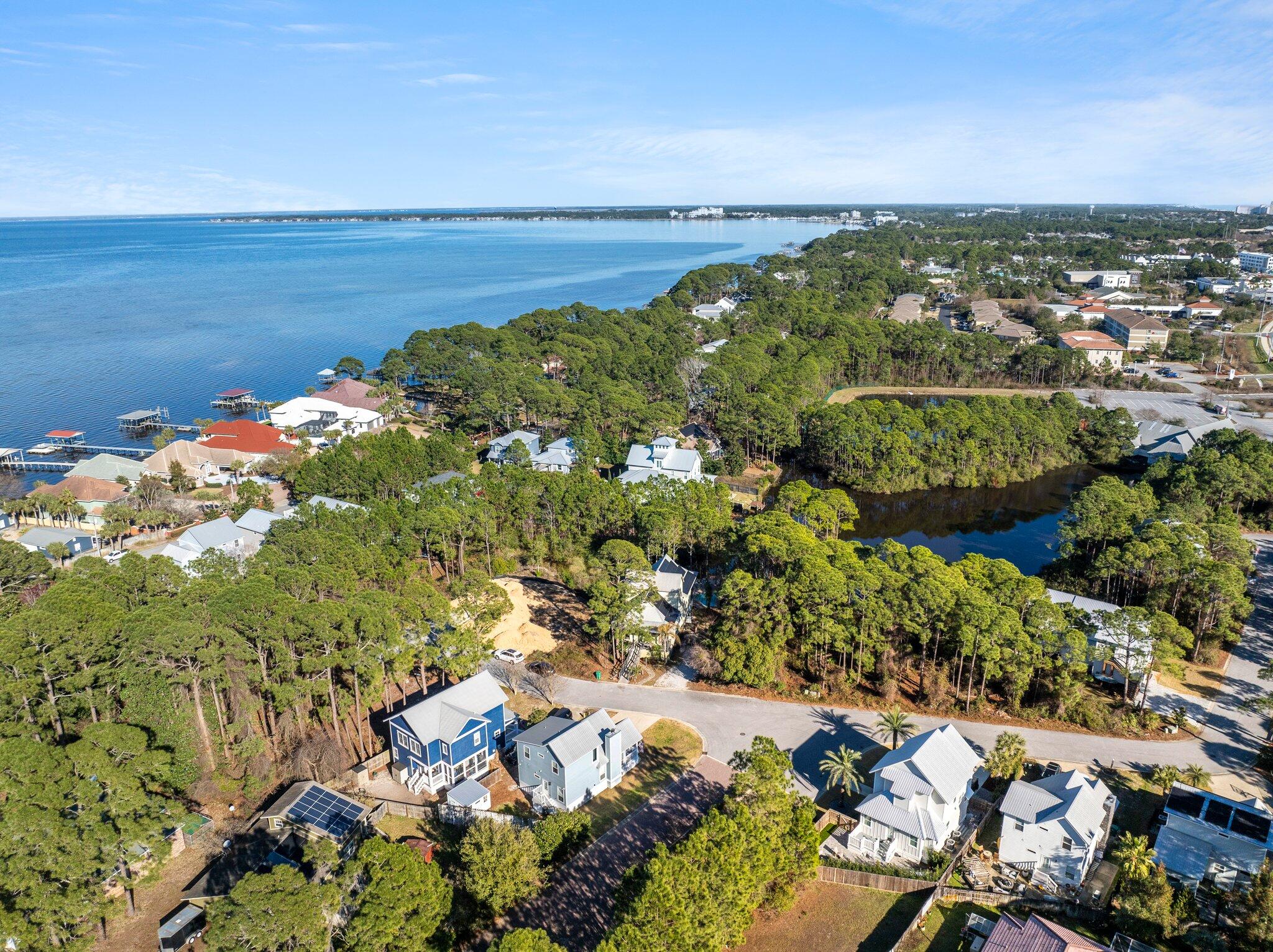 Bayshore Pines - Residential