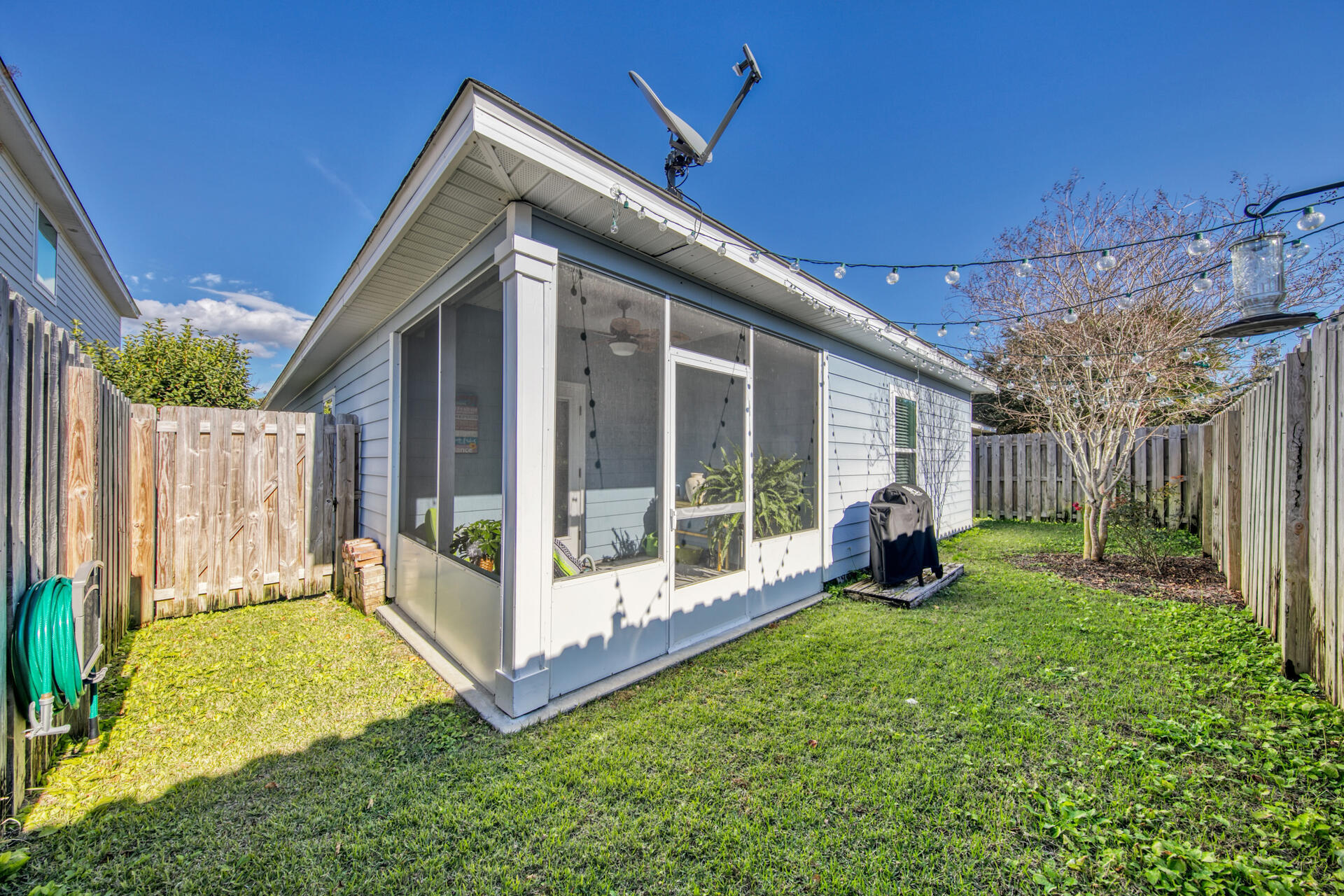 TURTLE COVE - Residential