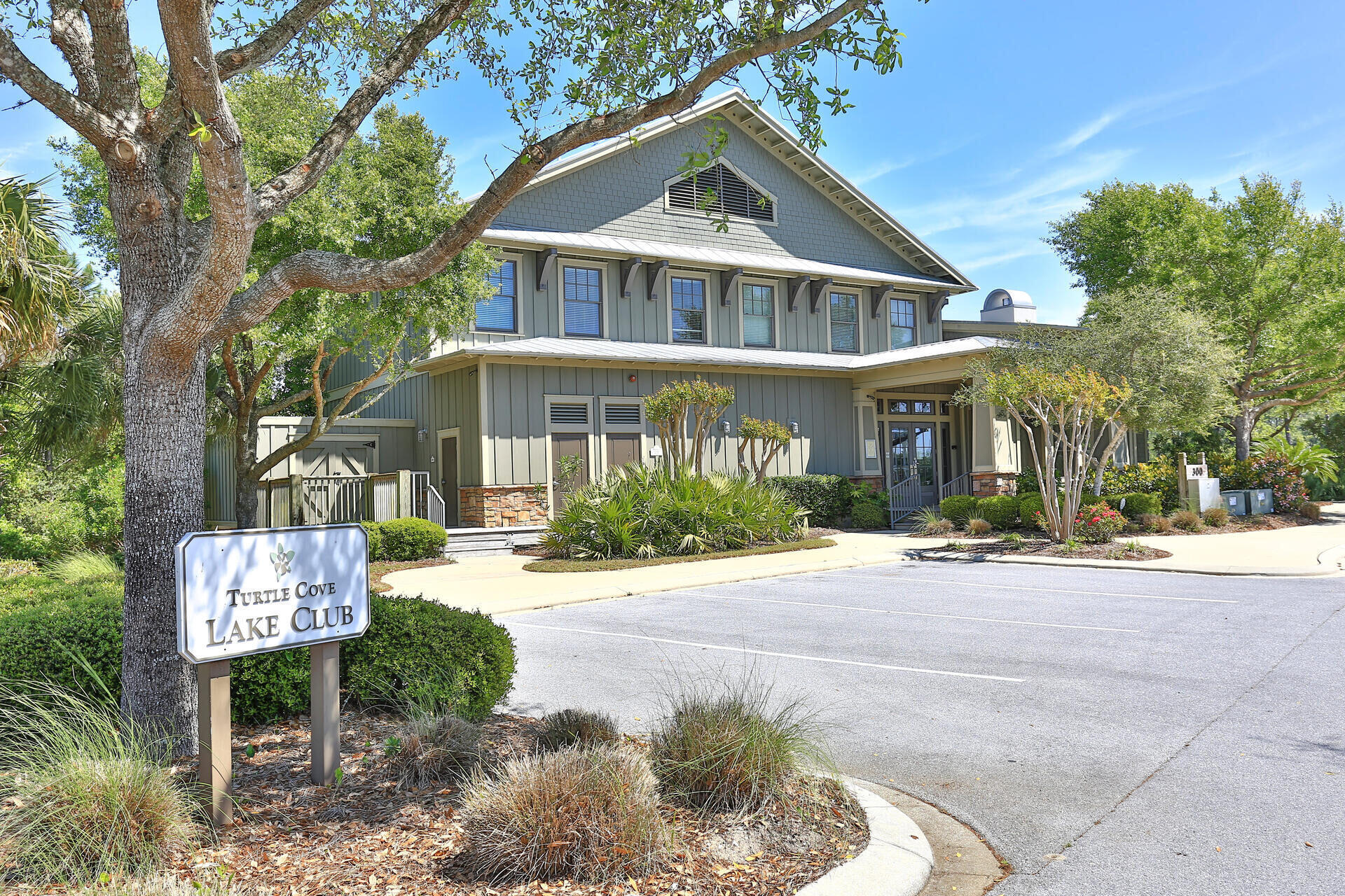 TURTLE COVE - Residential