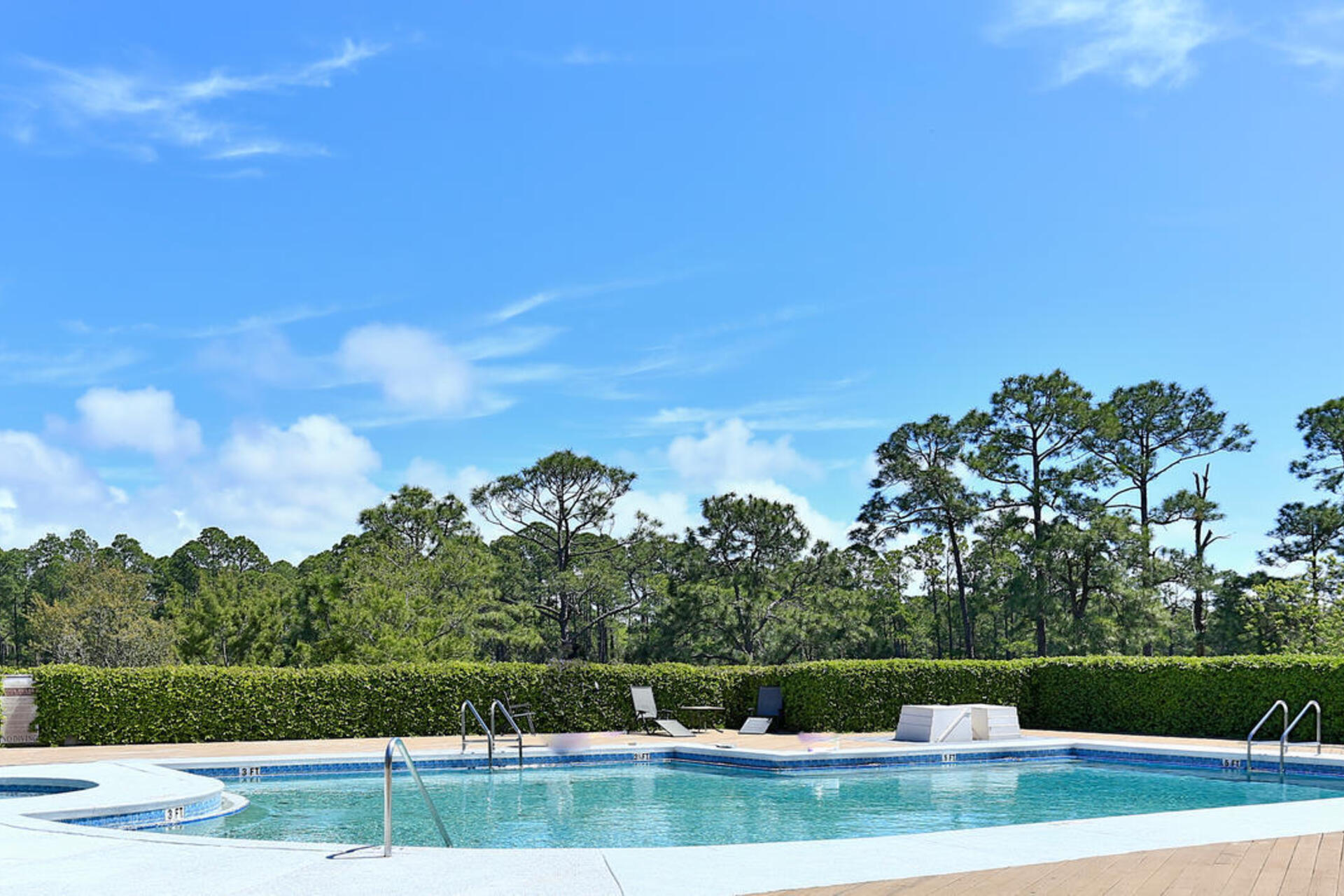 TURTLE COVE - Residential