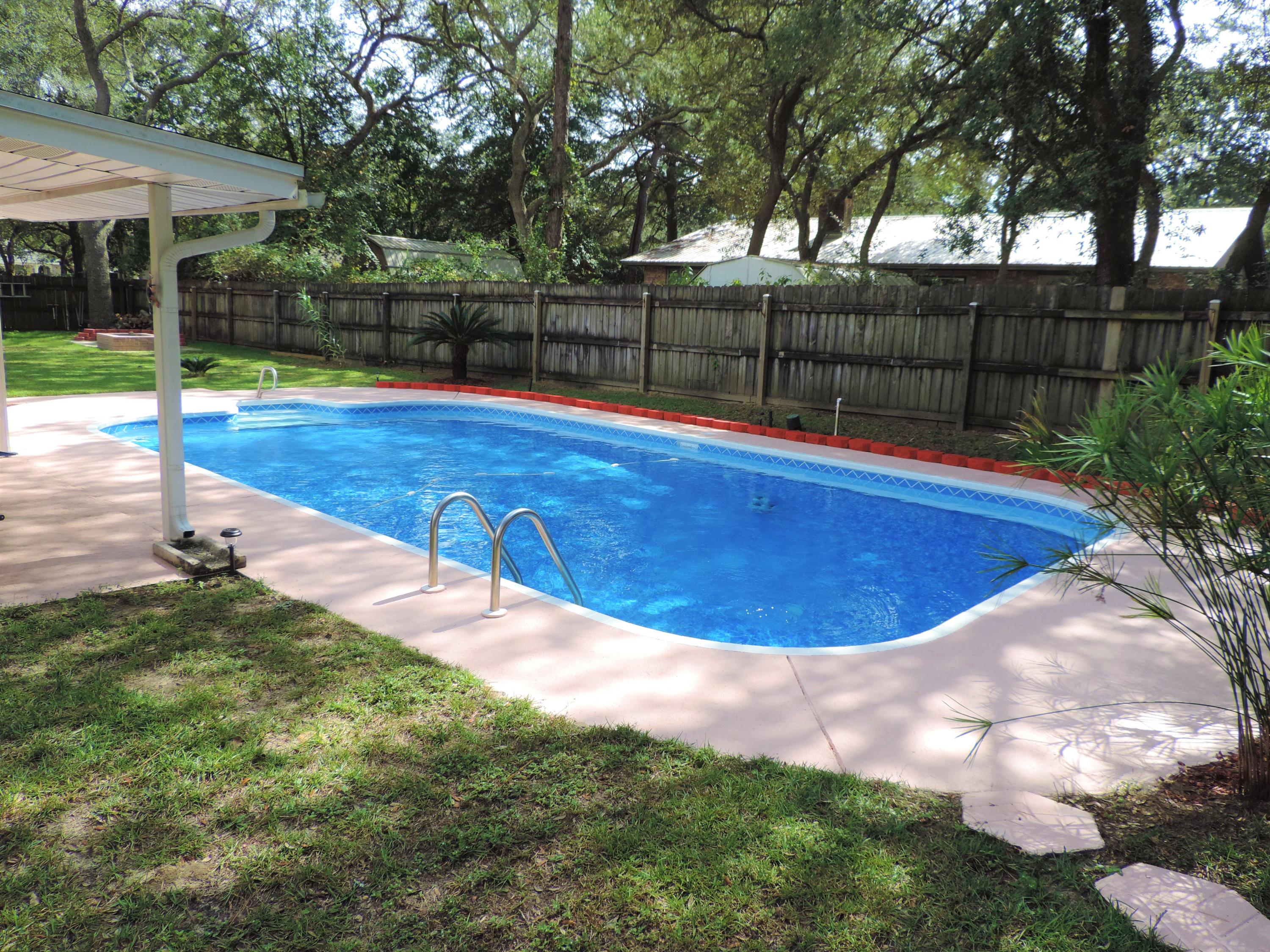 COLLEGE WOOD UNIT 2 - Residential