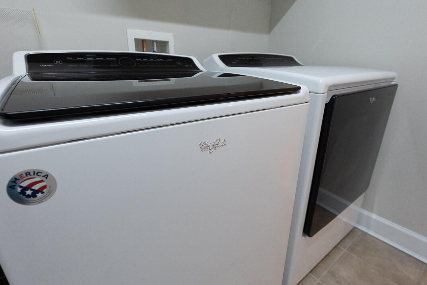 ONE WATER PLACE AT KELLY PLANTATION - Residential Lease