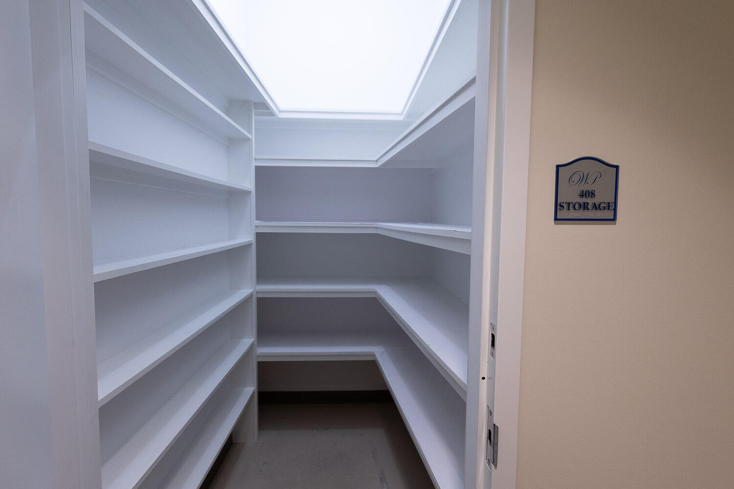 ONE WATER PLACE AT KELLY PLANTATION - Residential Lease