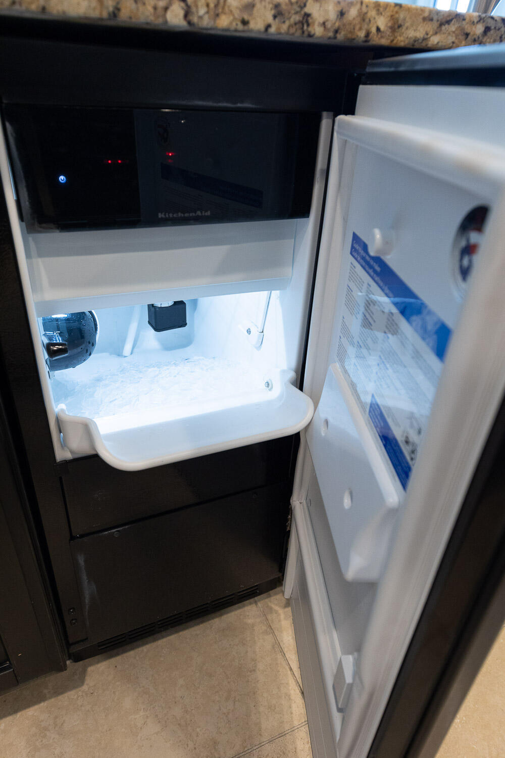 ONE WATER PLACE AT KELLY PLANTATION - Residential Lease