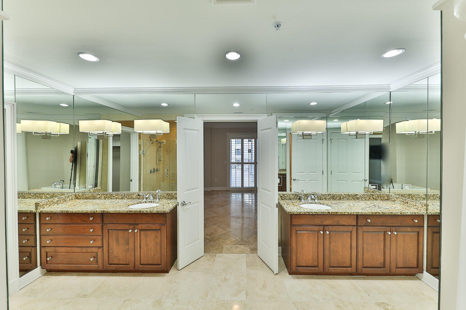 ONE WATER PLACE AT KELLY PLANTATION - Residential Lease