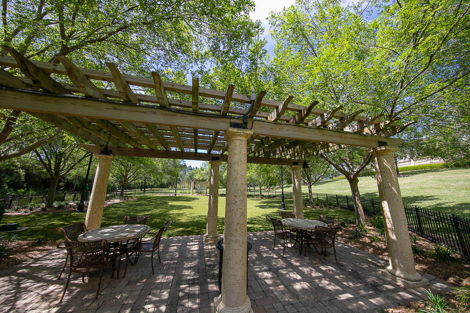 ONE WATER PLACE AT KELLY PLANTATION - Residential Lease