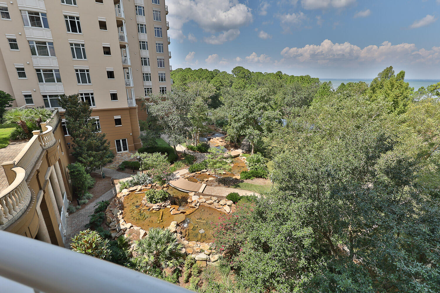 ONE WATER PLACE AT KELLY PLANTATION - Residential Lease