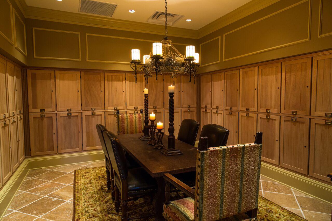 ONE WATER PLACE AT KELLY PLANTATION - Residential Lease