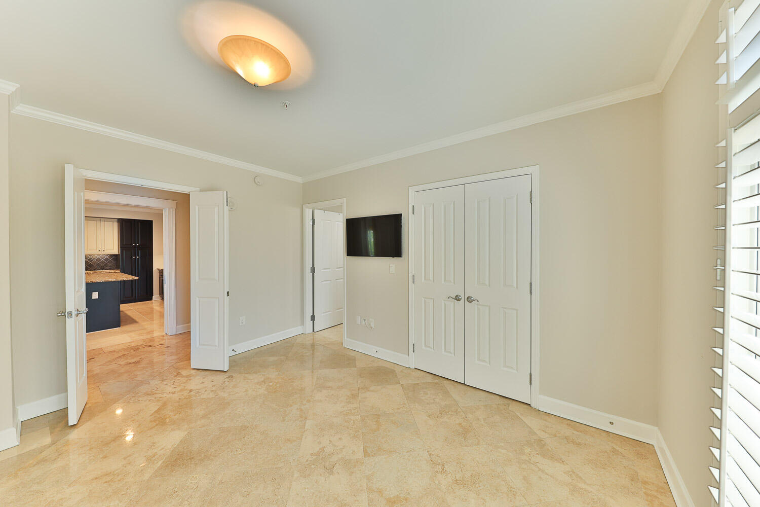 ONE WATER PLACE AT KELLY PLANTATION - Residential Lease