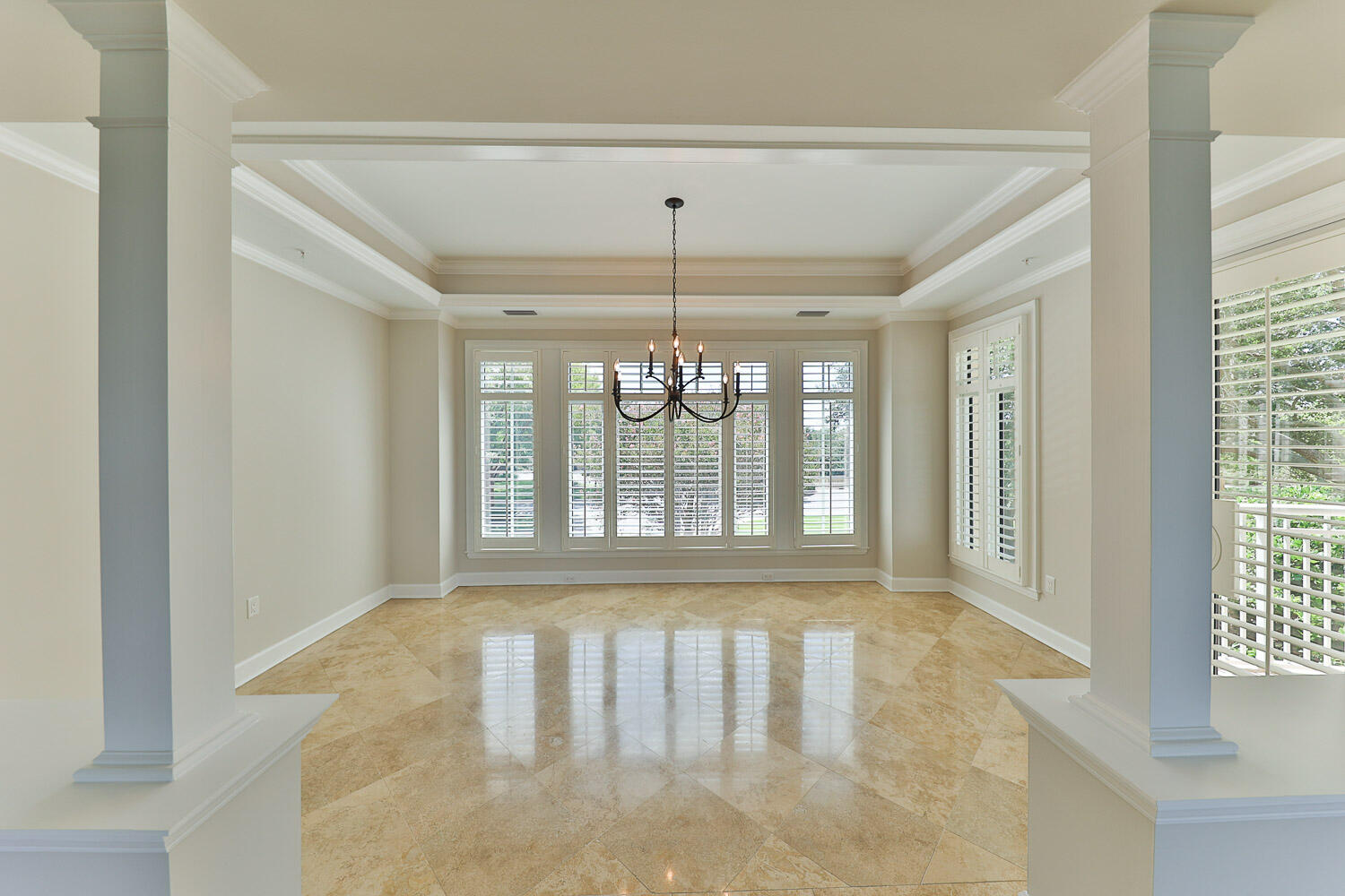 ONE WATER PLACE AT KELLY PLANTATION - Residential Lease