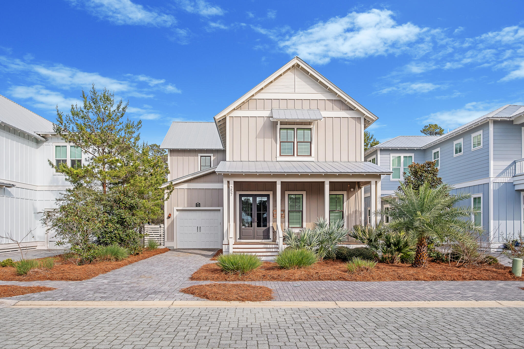 LAKESIDE AT BLUE MOUNTAIN BEACH - Residential