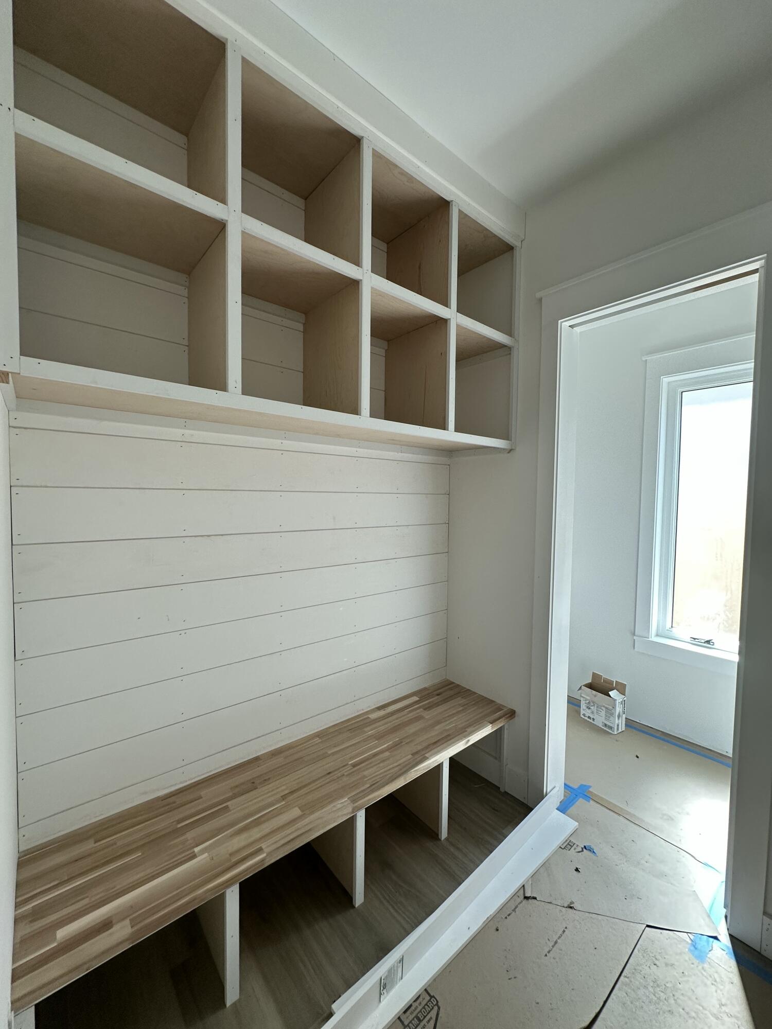 MAGNOLIA BEACH - Residential