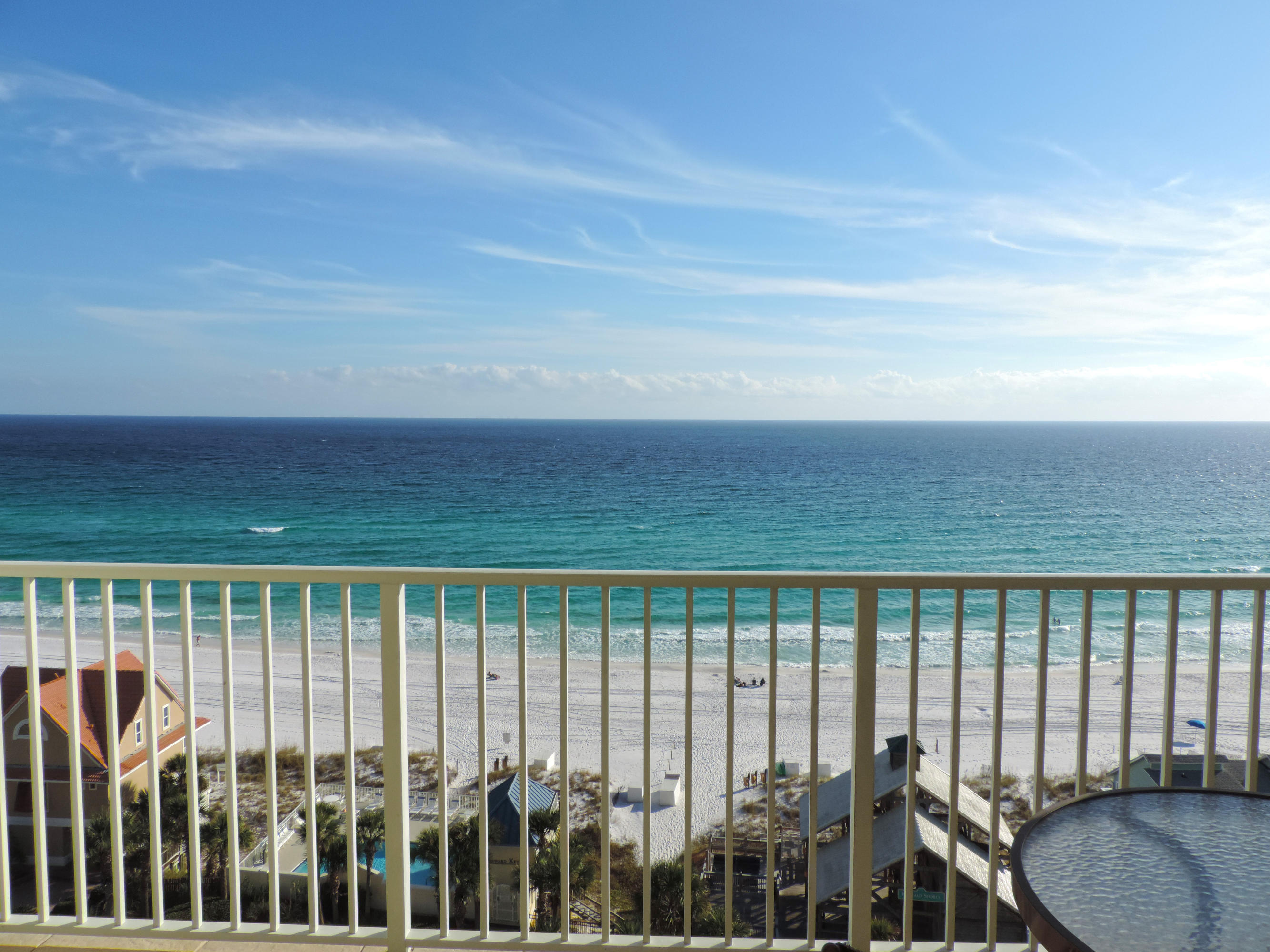 LEEWARD KEY - Residential