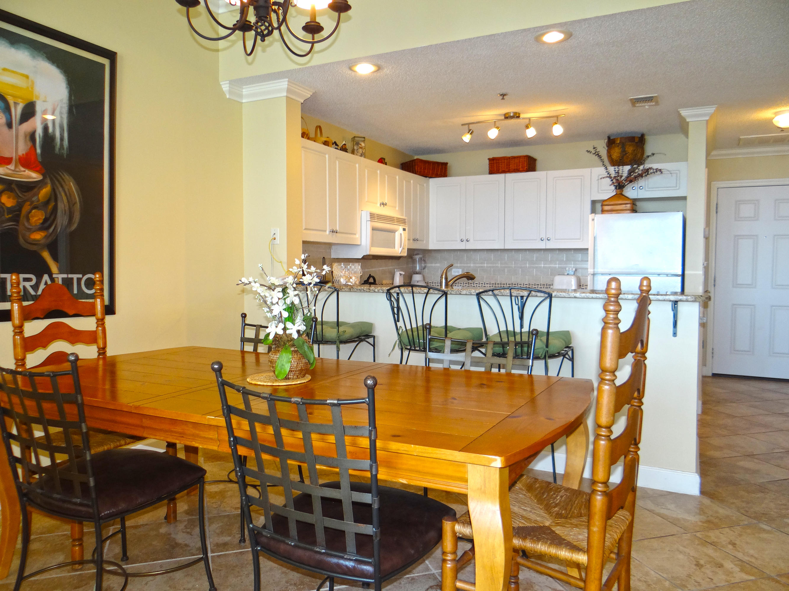 LEEWARD KEY - Residential