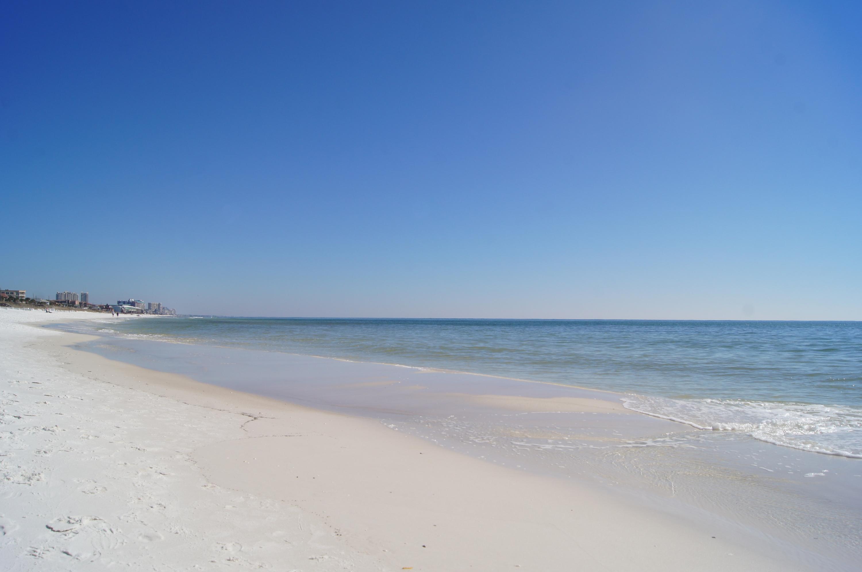 LEEWARD KEY - Residential