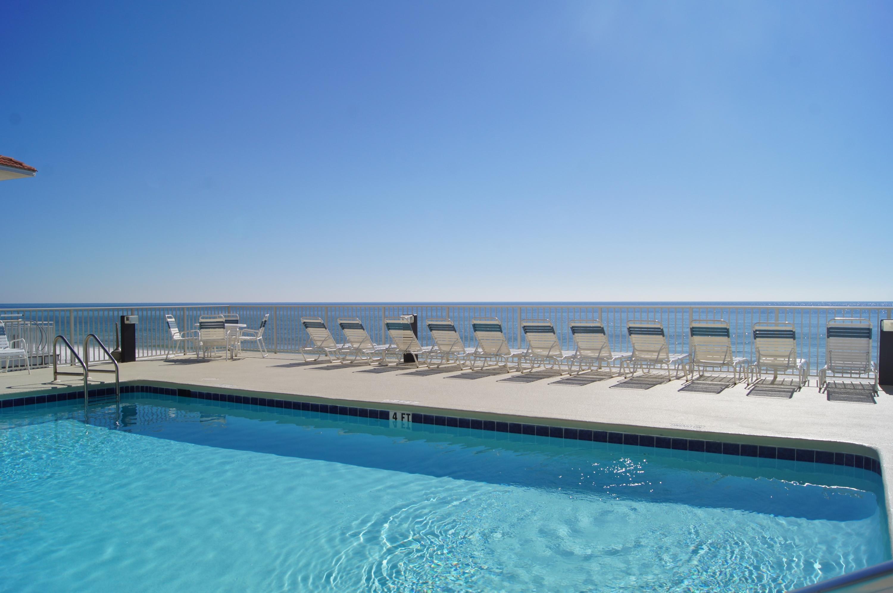 LEEWARD KEY - Residential