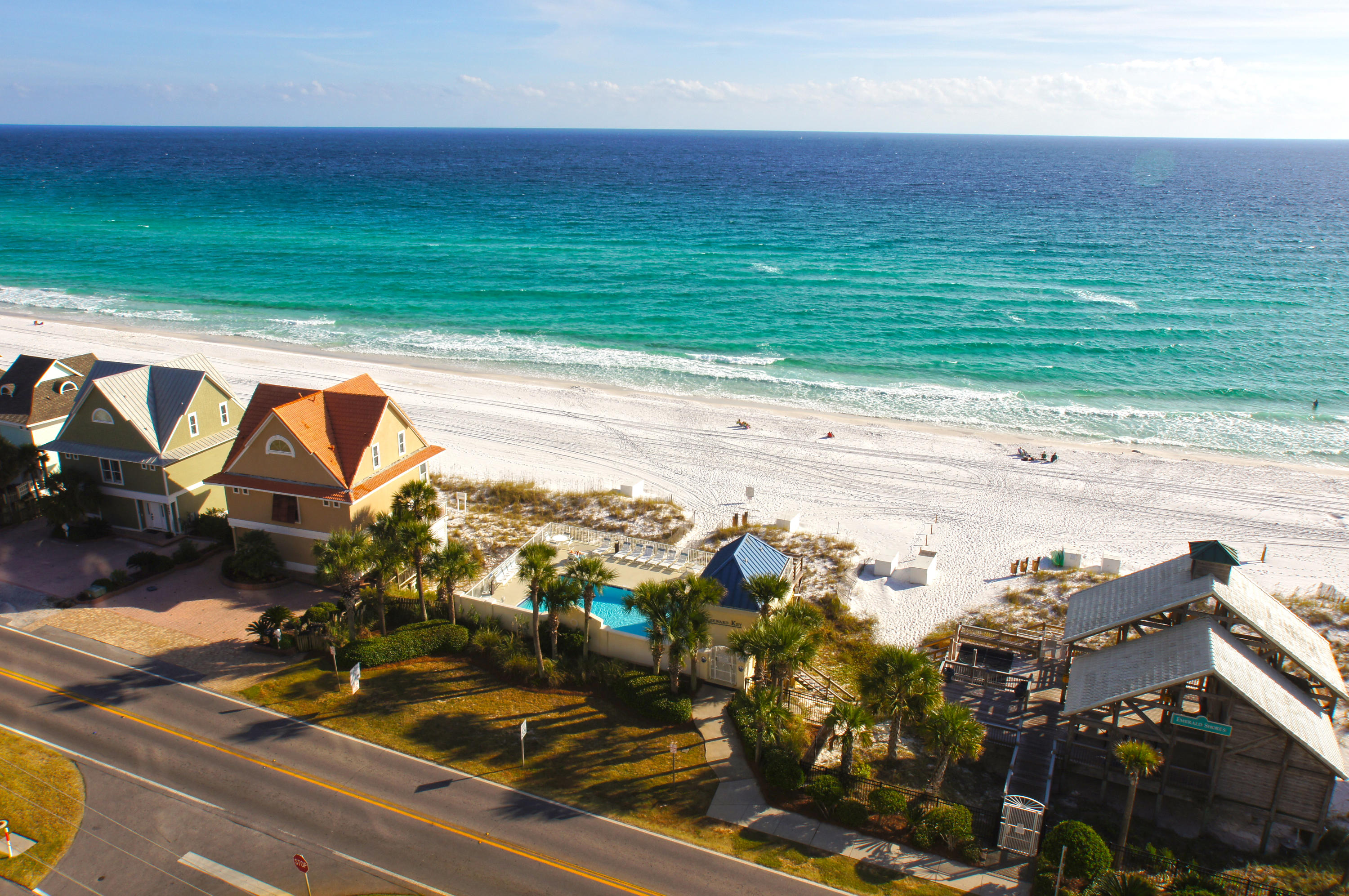 LEEWARD KEY - Residential