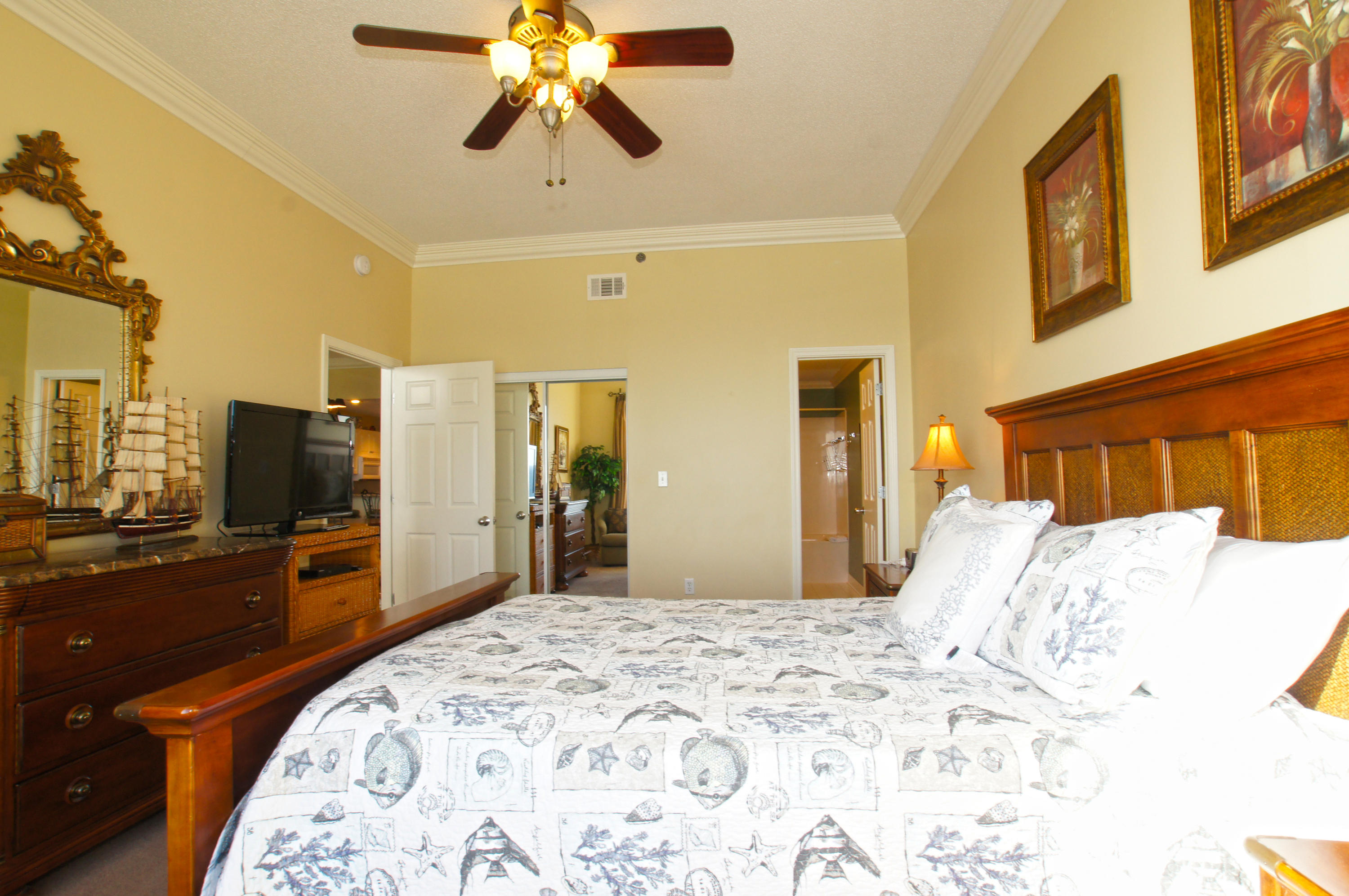 LEEWARD KEY - Residential